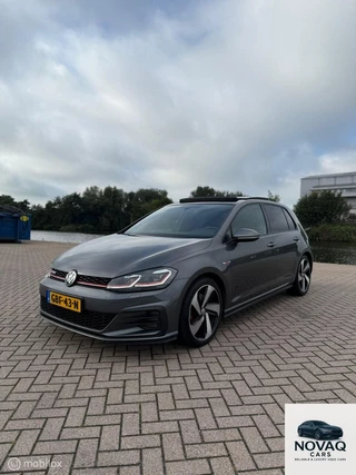 Volkswagen Golf 2.0 TSI GTI Performance | Pano | DSG | VOL |