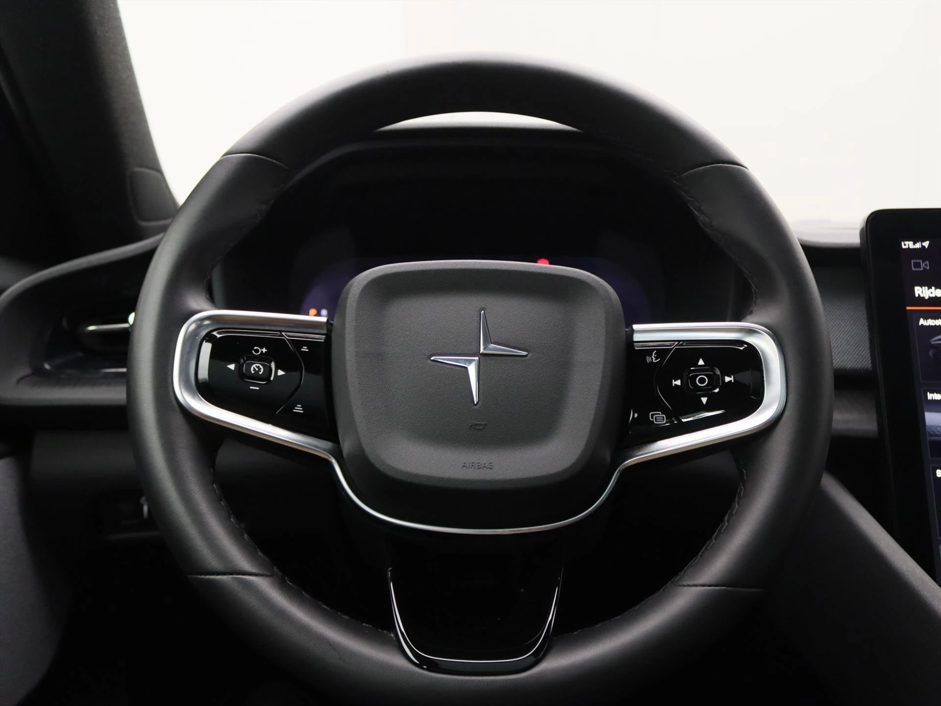 Hoofdafbeelding Polestar 2