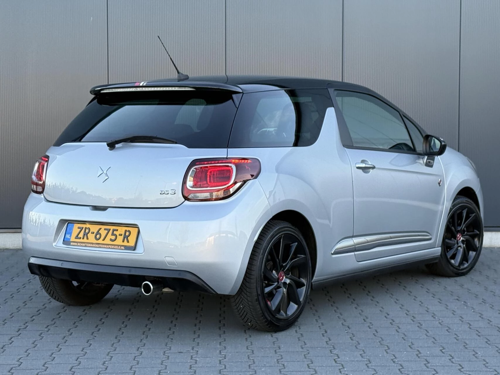 Hoofdafbeelding DS DS 3