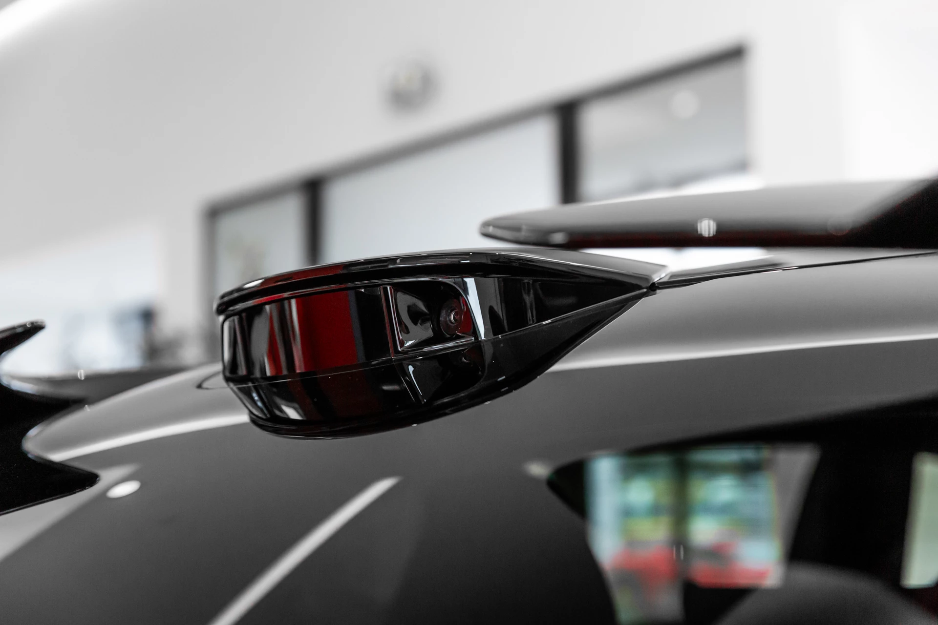 Hoofdafbeelding Lotus Eletre