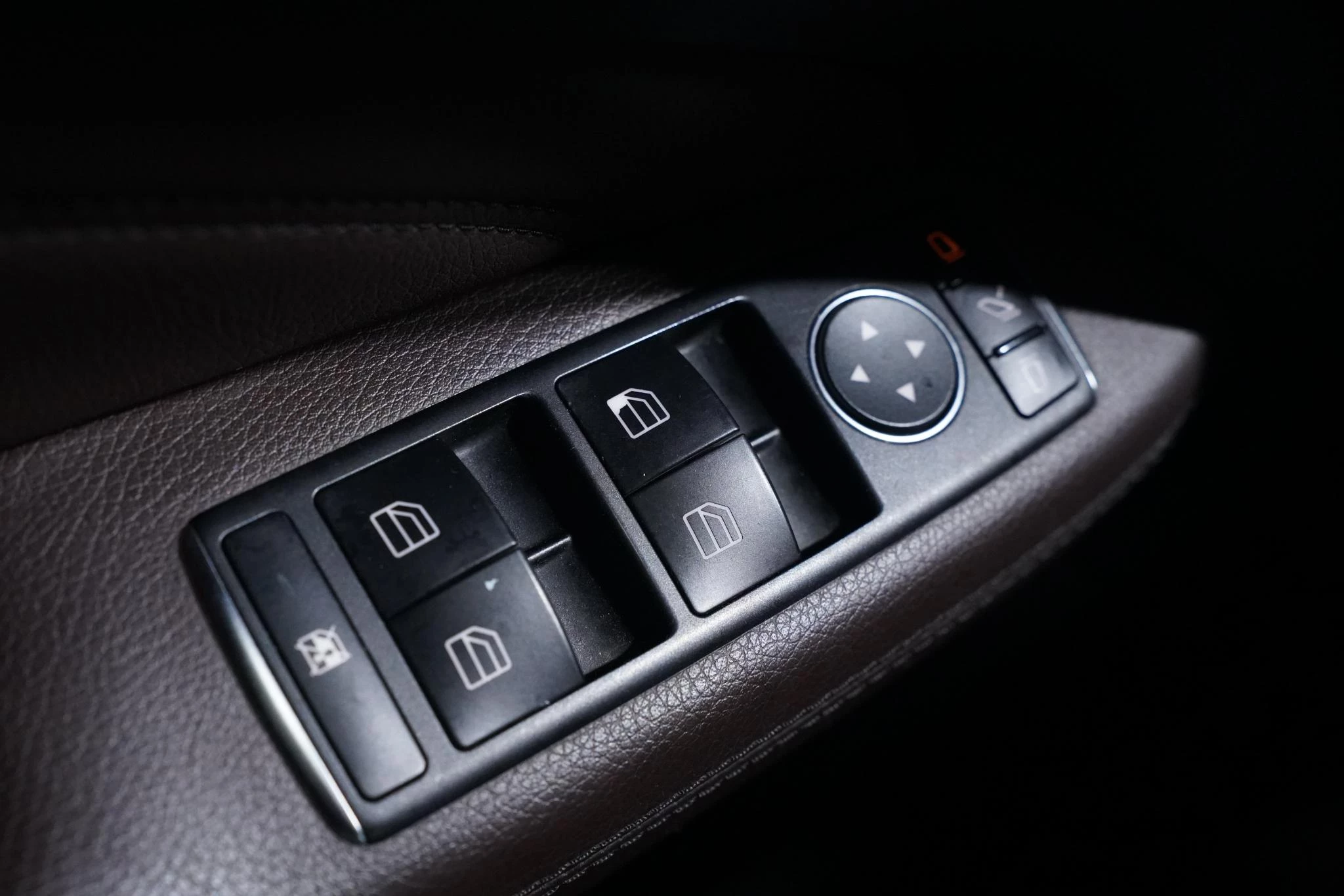 Hoofdafbeelding Mercedes-Benz M-Klasse