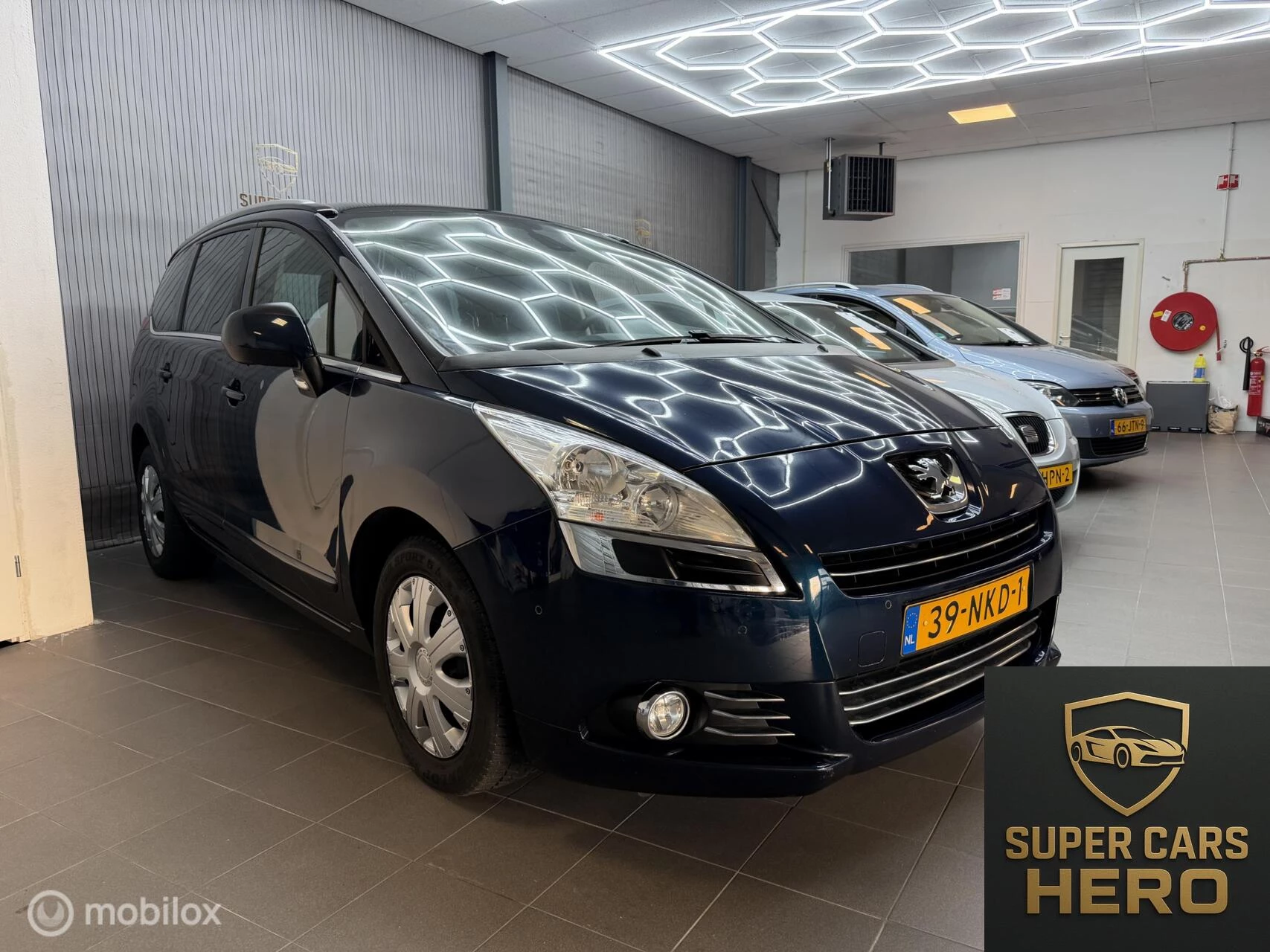 Hoofdafbeelding Peugeot 5008