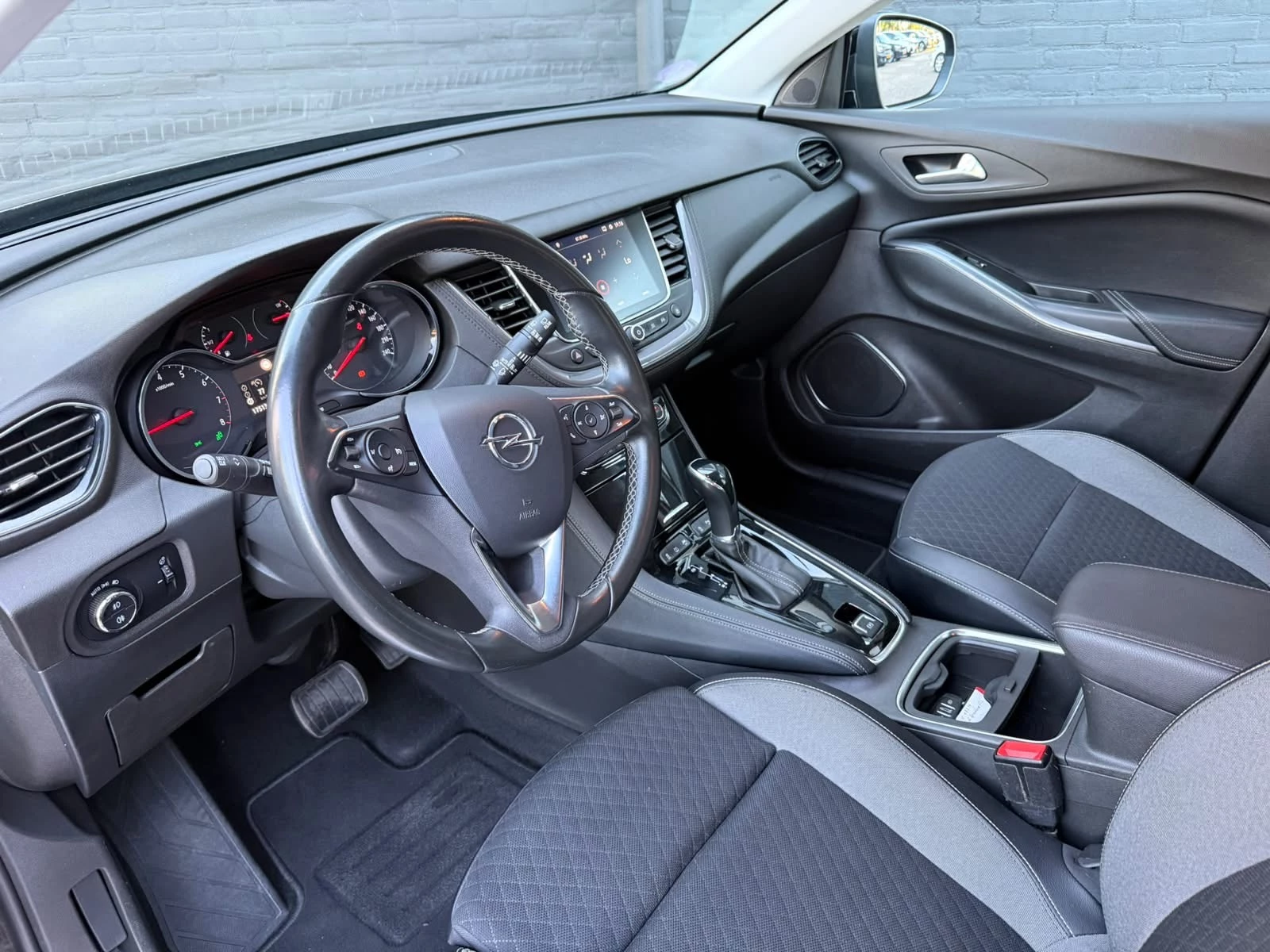 Hoofdafbeelding Opel Grandland X