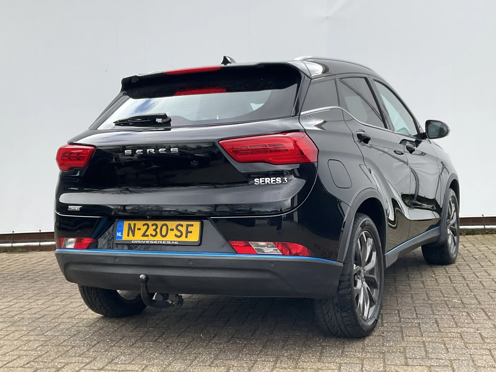 Hoofdafbeelding Seres 3