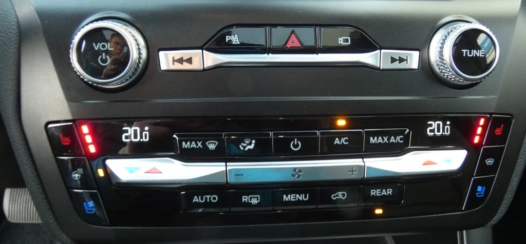 Hoofdafbeelding Ford Explorer