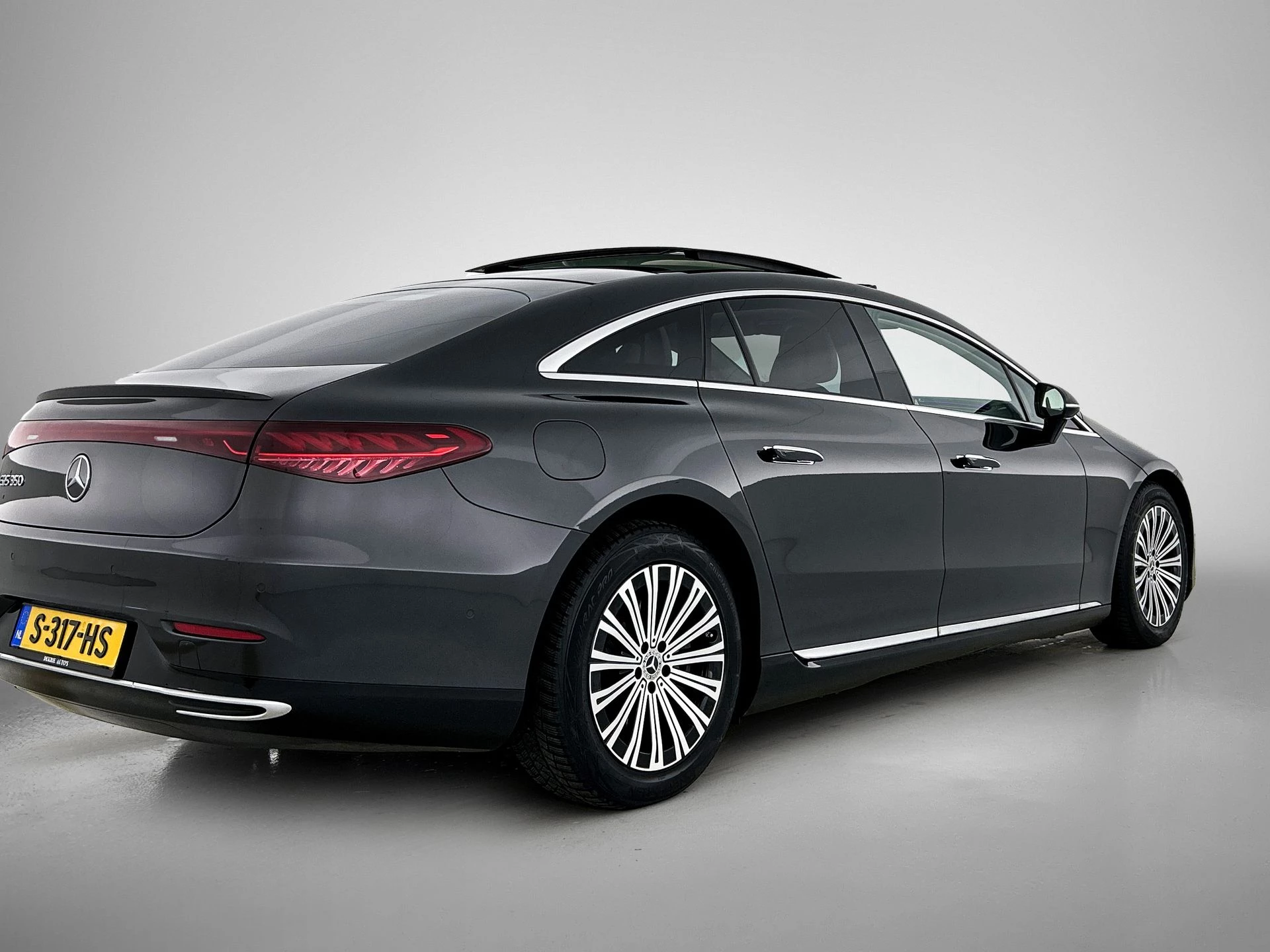 Hoofdafbeelding Mercedes-Benz EQS