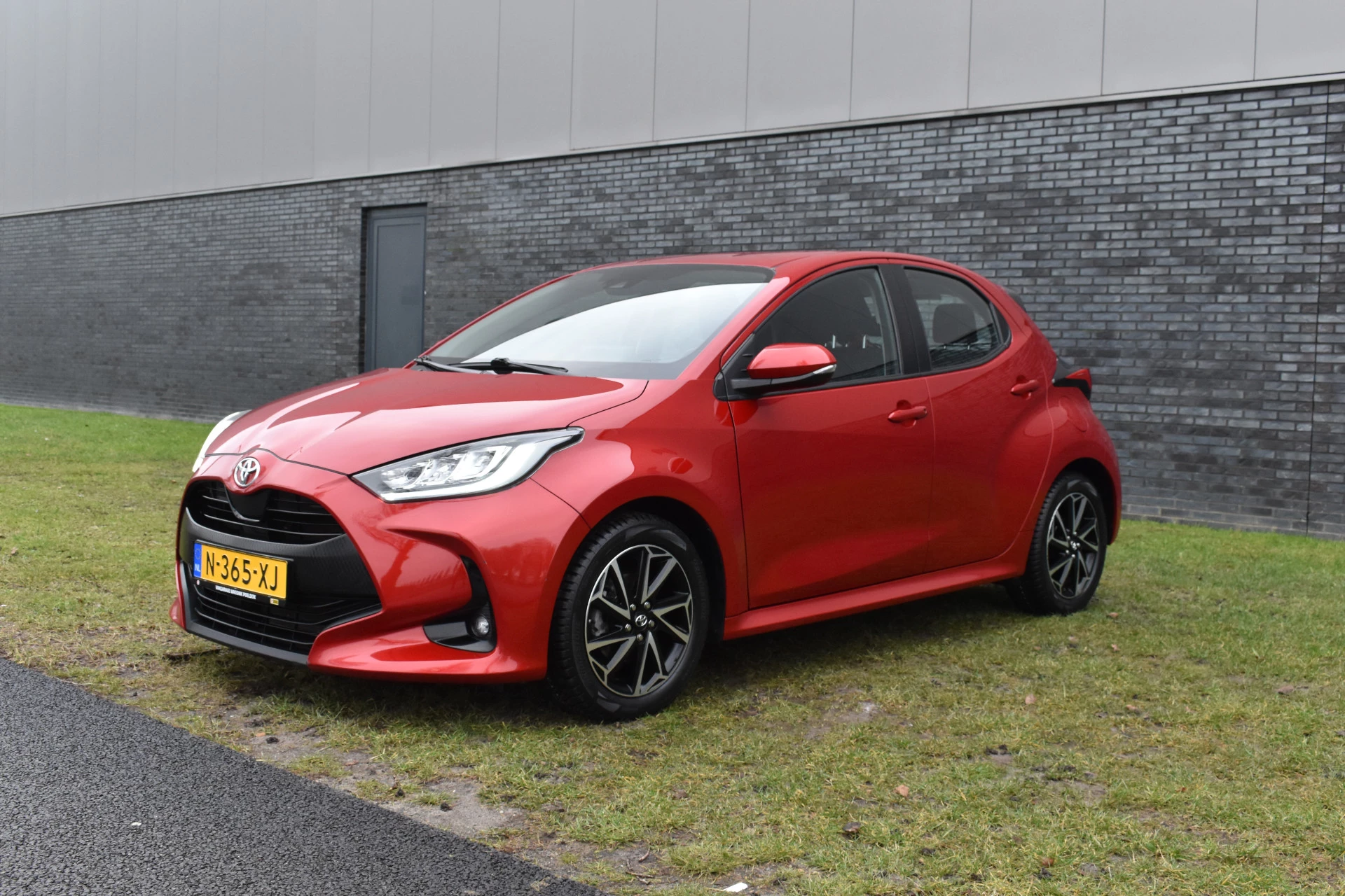 Hoofdafbeelding Toyota Yaris