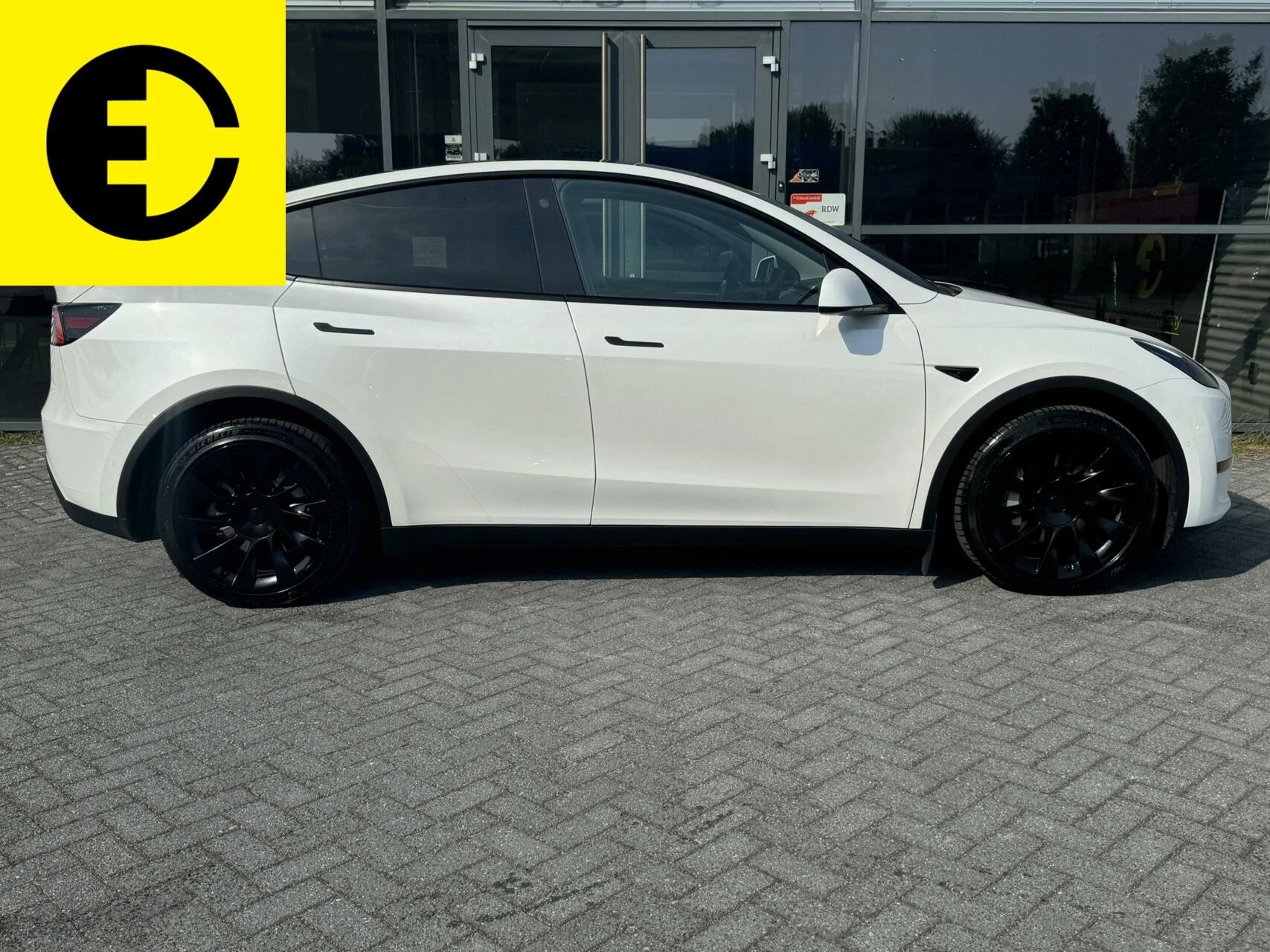 Hoofdafbeelding Tesla Model Y