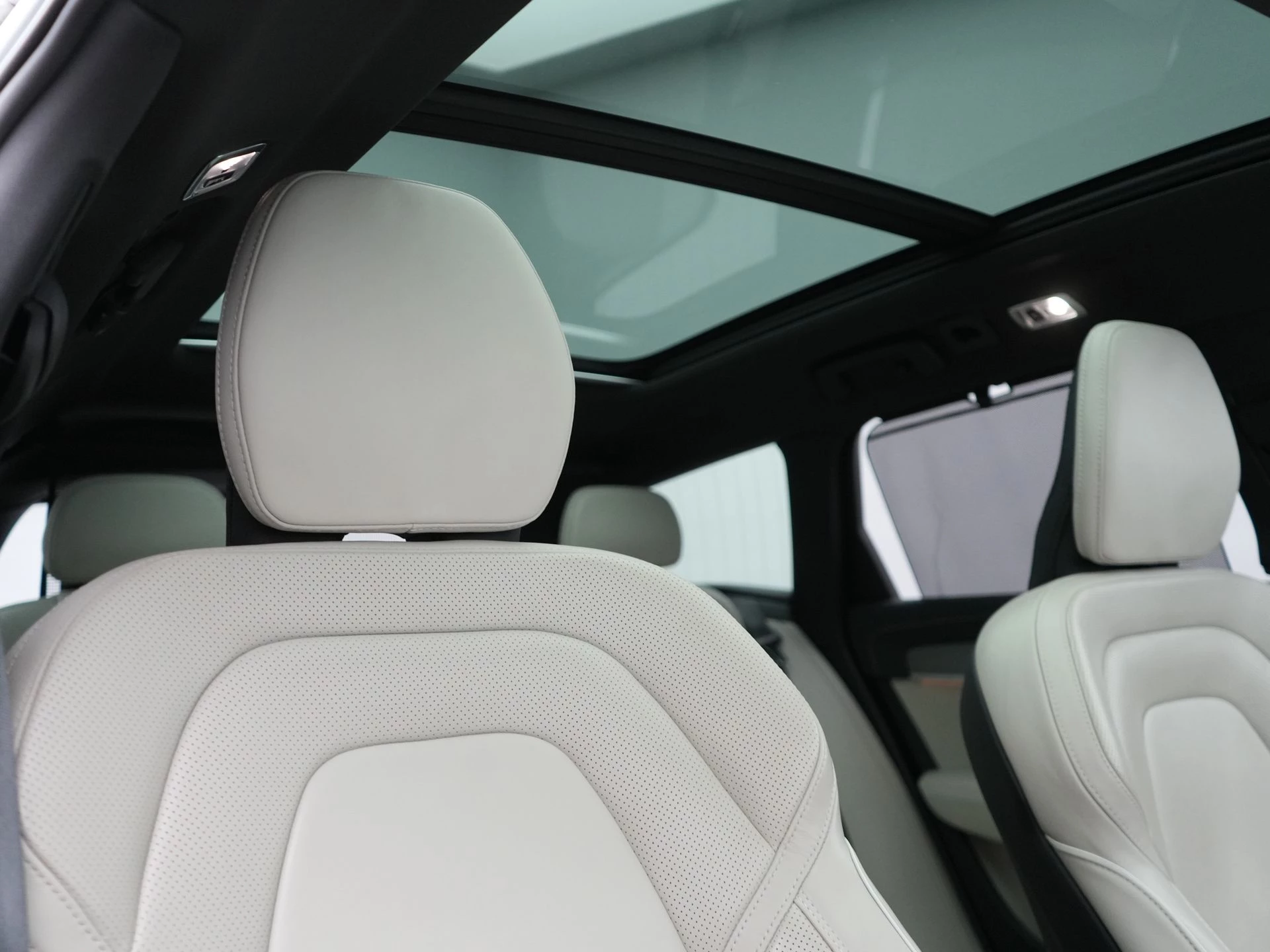 Hoofdafbeelding Volvo V90