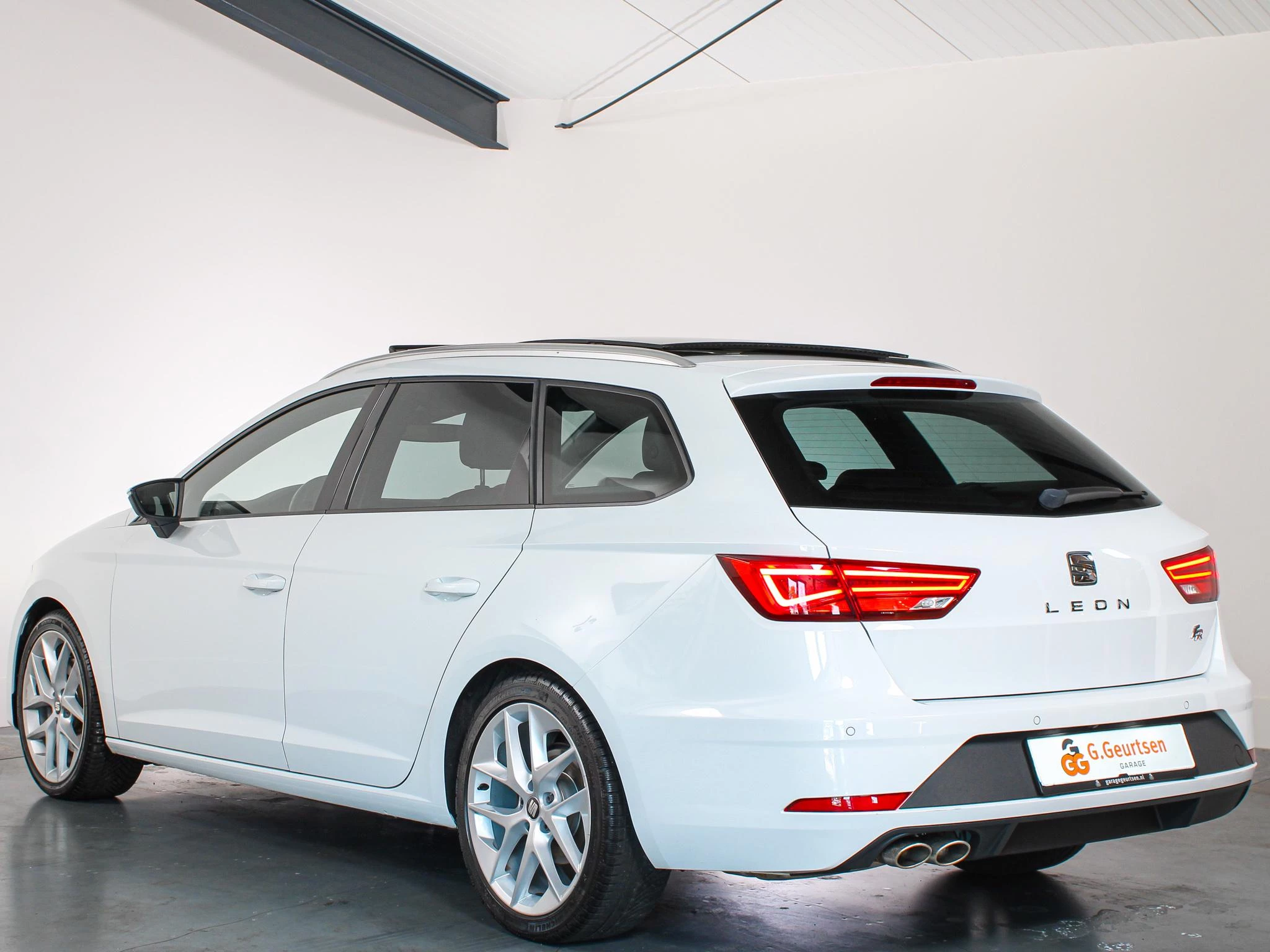 Hoofdafbeelding SEAT Leon