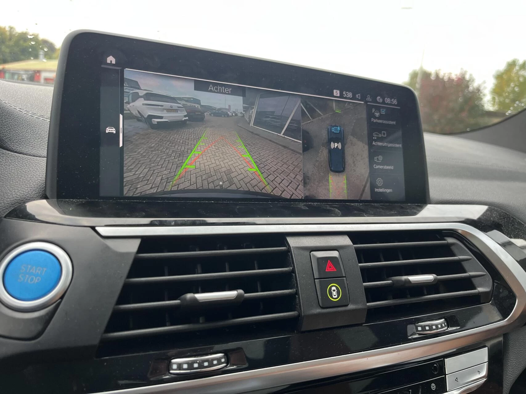 Hoofdafbeelding BMW iX3