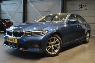 BMW 3 Serie 318i Edition navi clima cruise led pdc trekhaak 157 pk !!
