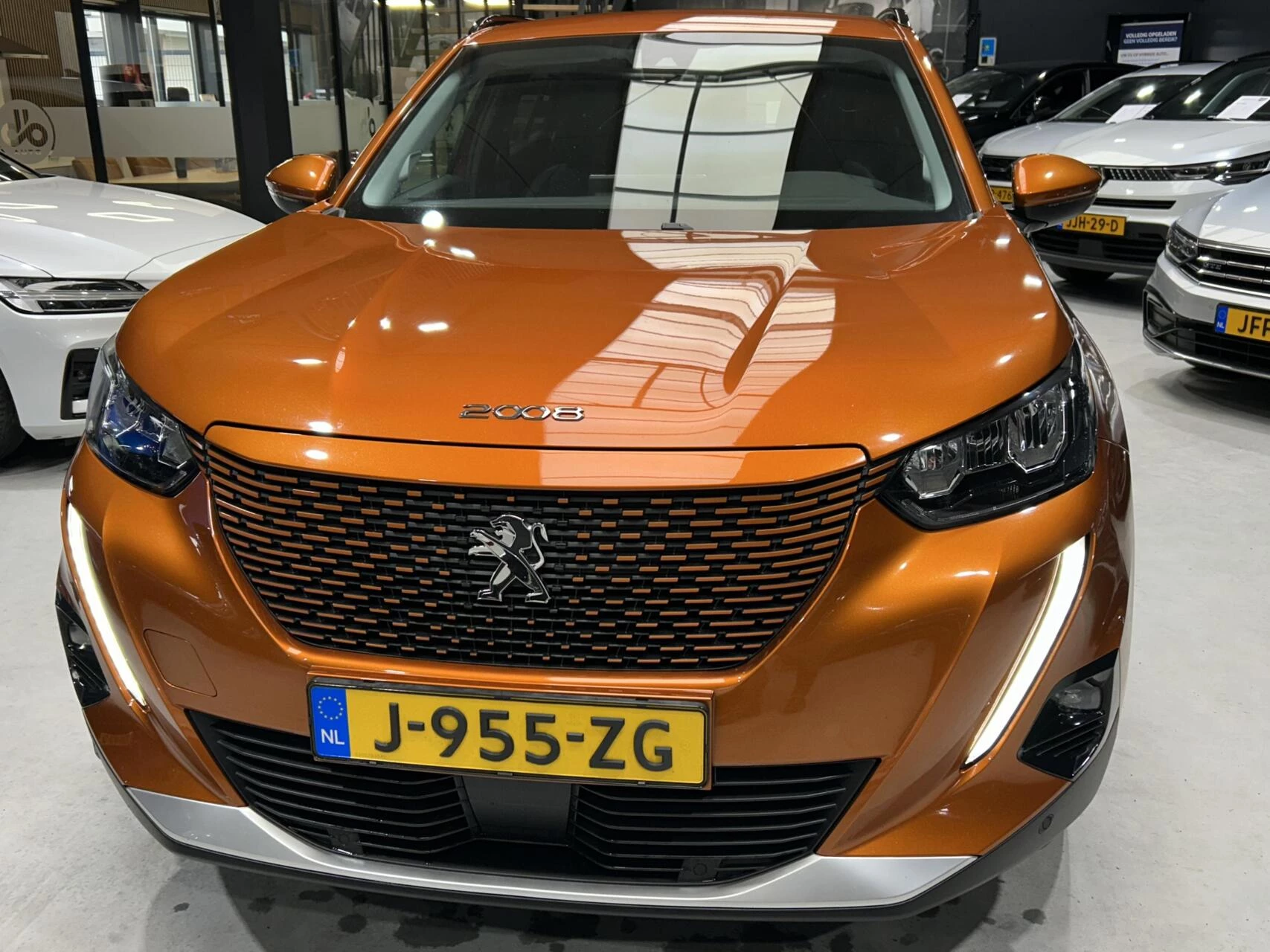 Hoofdafbeelding Peugeot e-2008