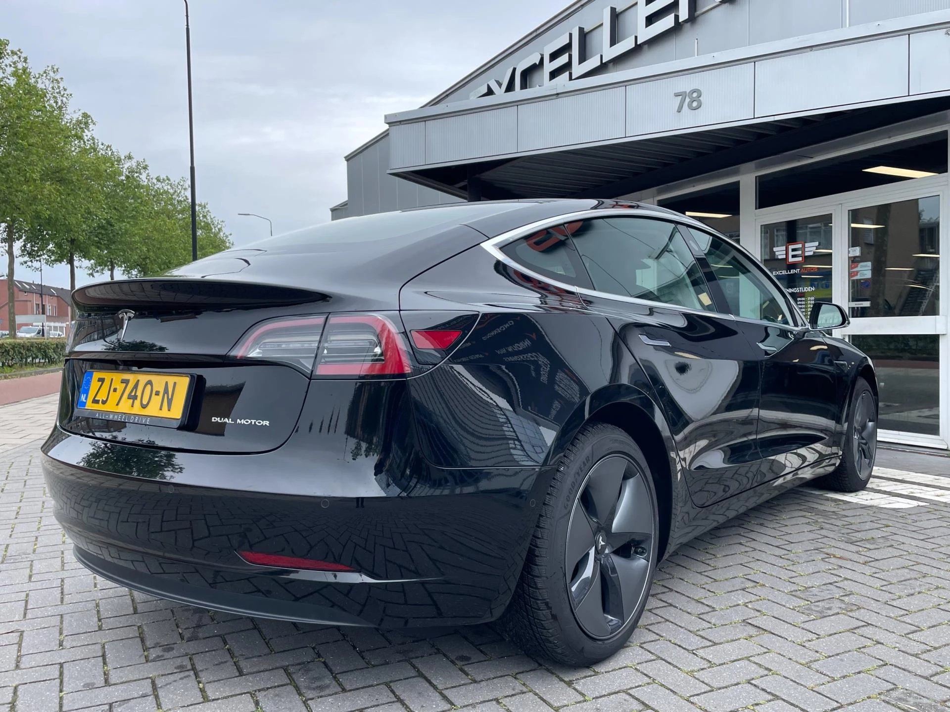 Hoofdafbeelding Tesla Model 3