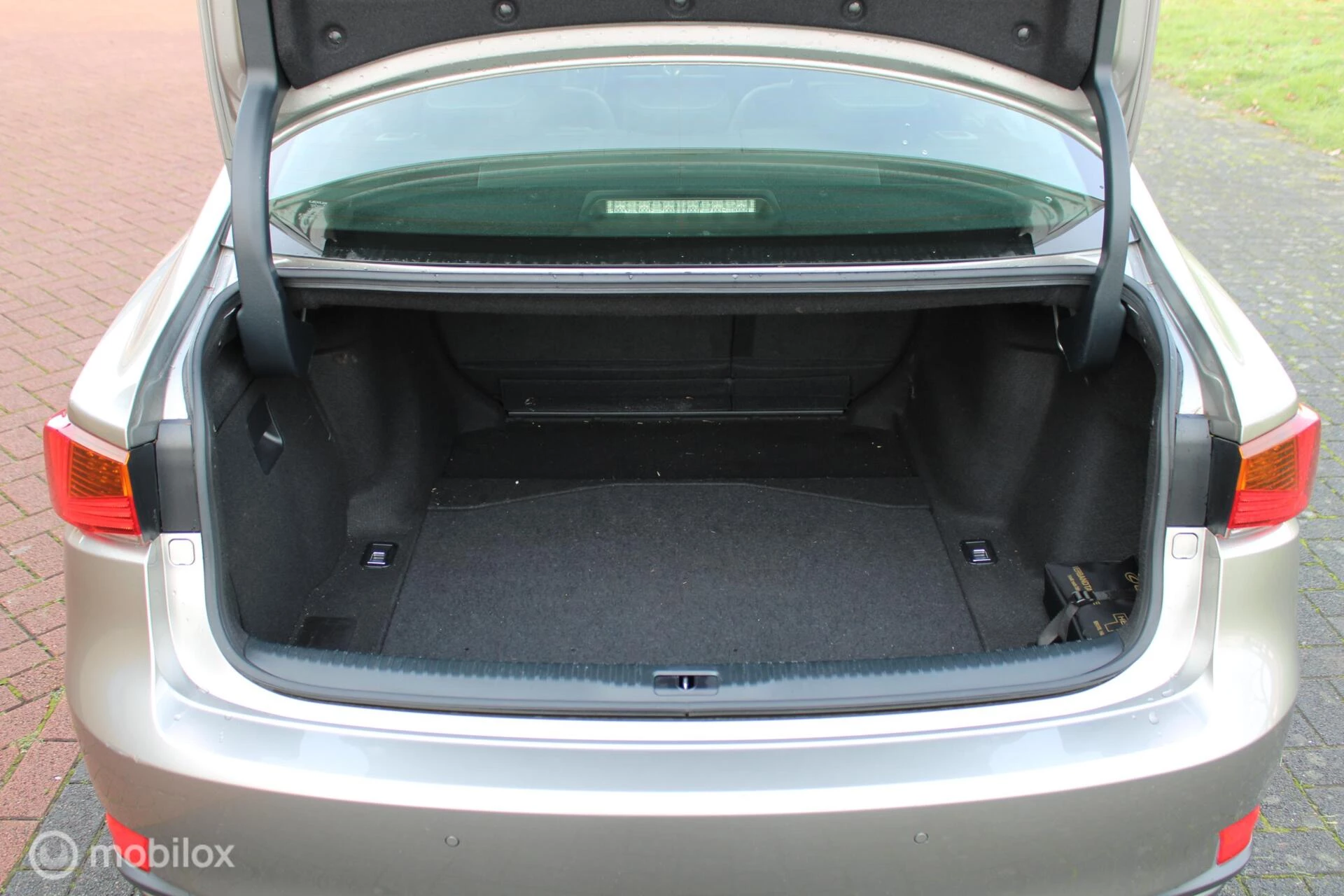 Hoofdafbeelding Lexus IS