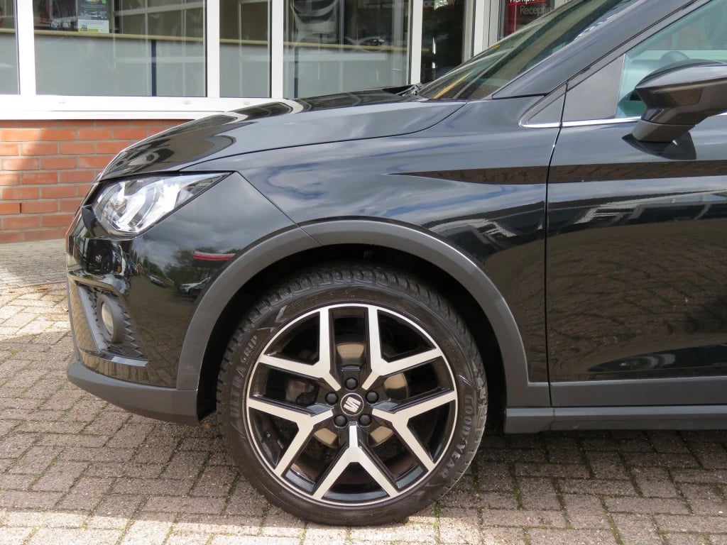 Hoofdafbeelding SEAT Arona