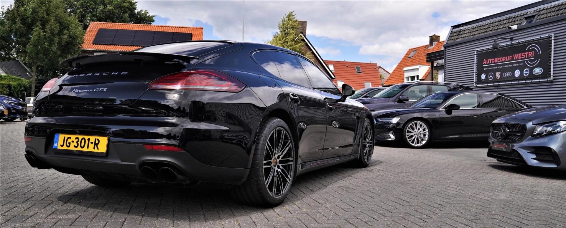 Hoofdafbeelding Porsche Panamera