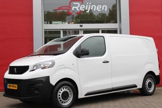 Hoofdafbeelding Peugeot e-Expert Peugeot e-Expert EV L2 136PK AUTOMAAT 75 kWh | NAVIGATIE 10" TOUCHSCREEN | APPLE CARPLAY/ANDROID AUTO | PARKEERSENSOREN | CRUISE CONTROL | DAB+ RADIO | 3-ZITS | LAADRUIMTE PAKKET | 3-FASE! |