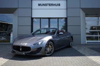 Hoofdafbeelding Maserati GranCabrio Maserati GranCabrio 4.7 V8 Sport | Bluetooth | 450PK | Windschot | 