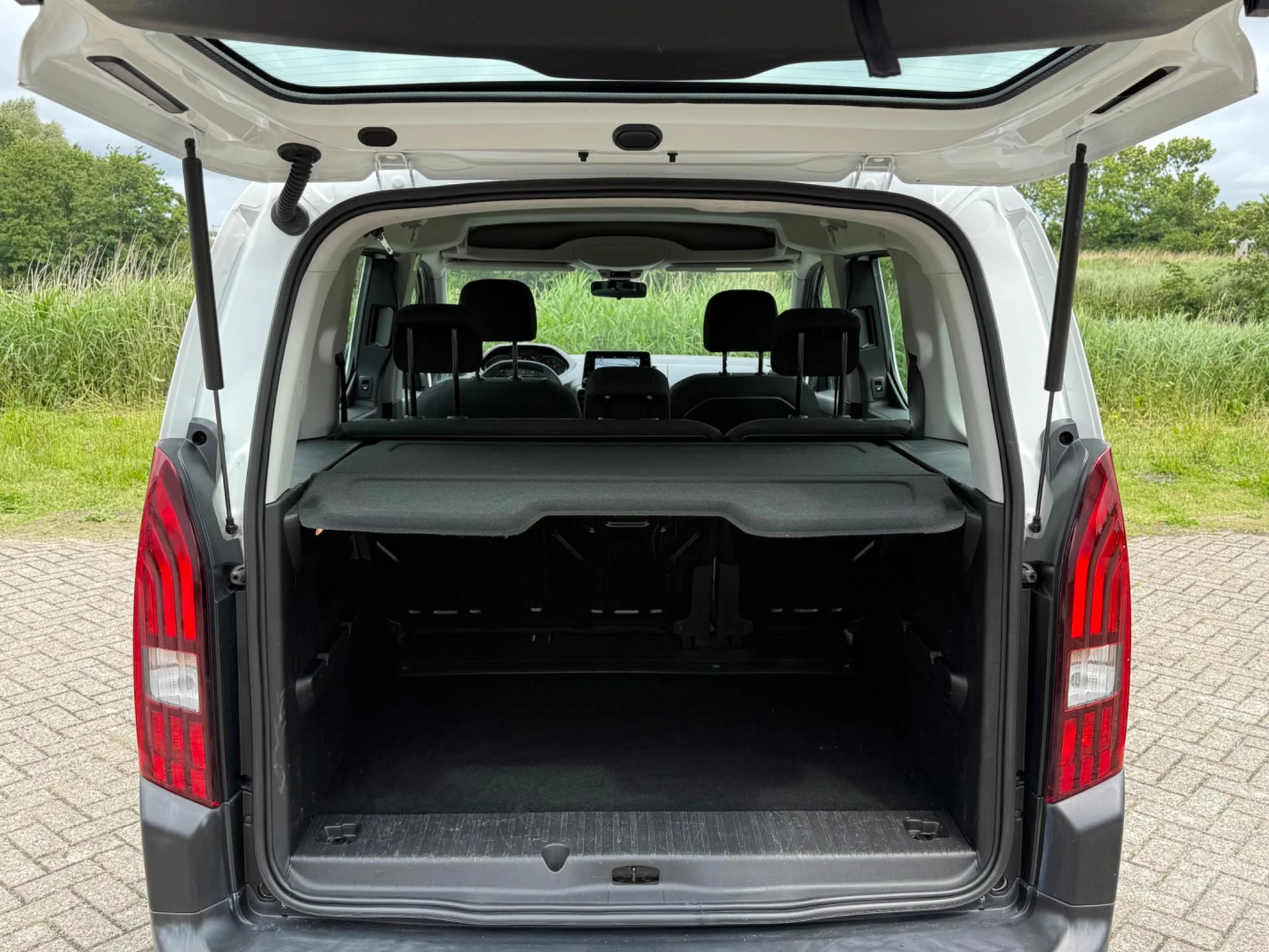 Hoofdafbeelding Peugeot Rifter
