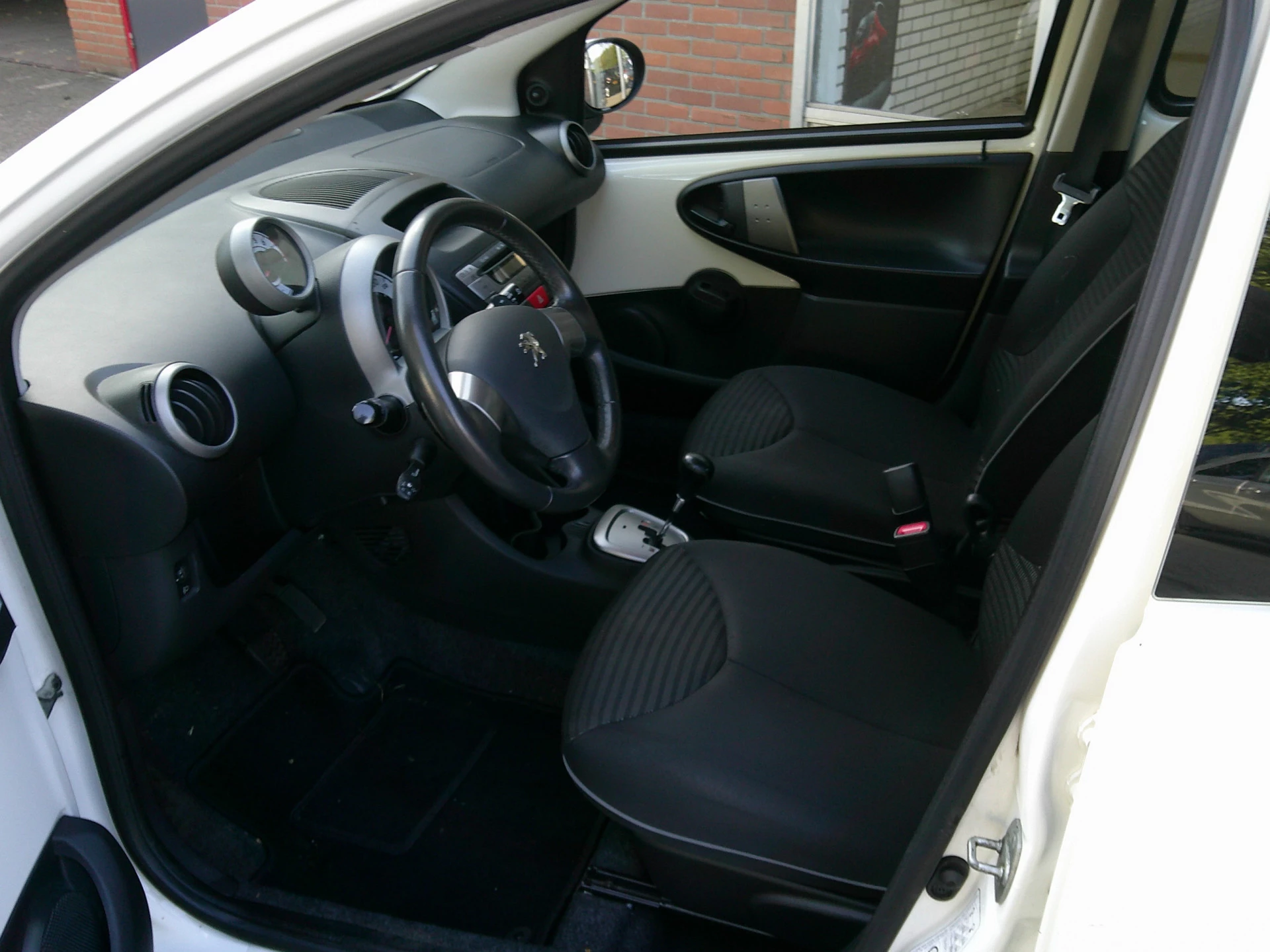 Hoofdafbeelding Peugeot 107