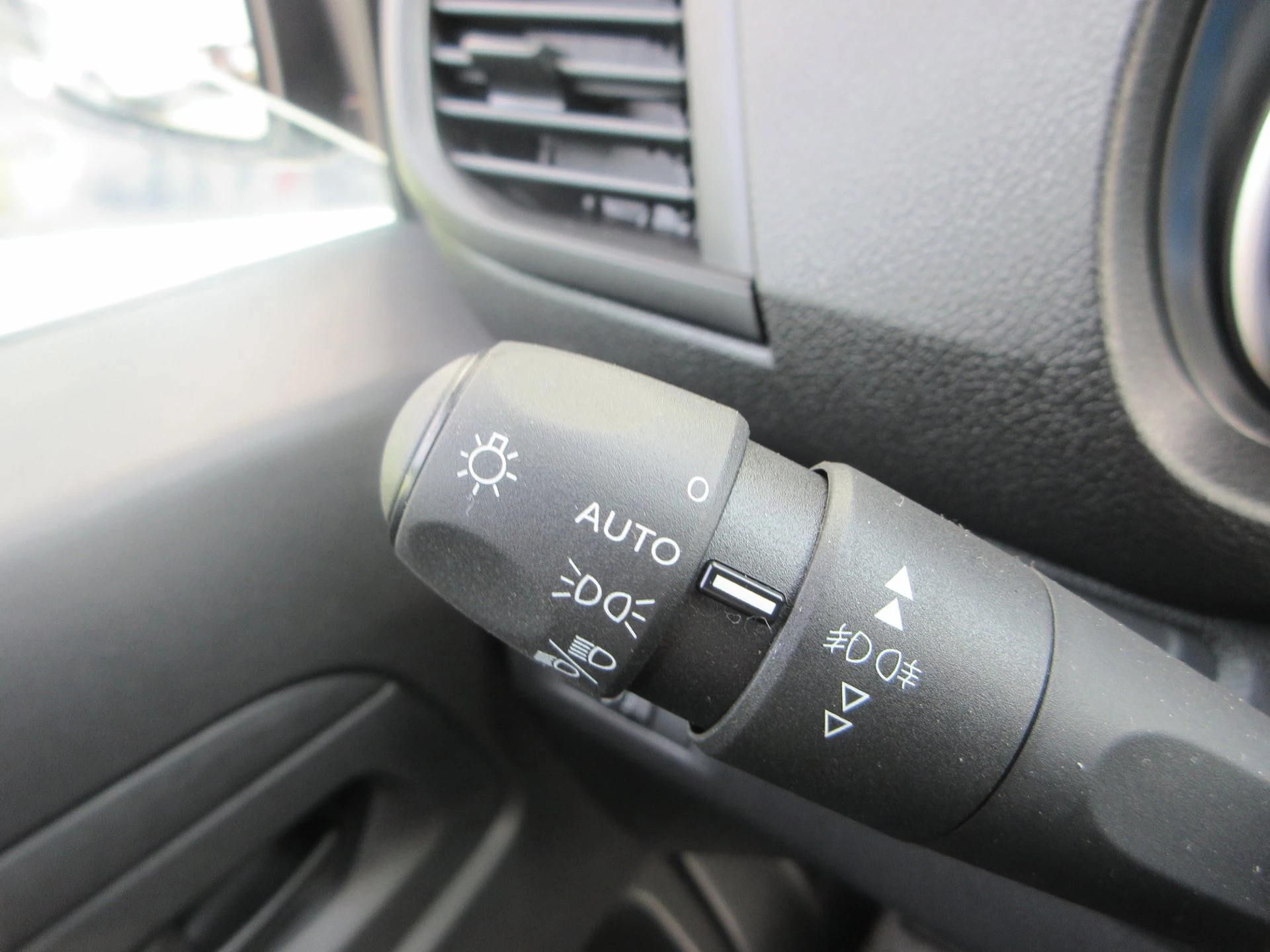 Hoofdafbeelding Opel Vivaro-e