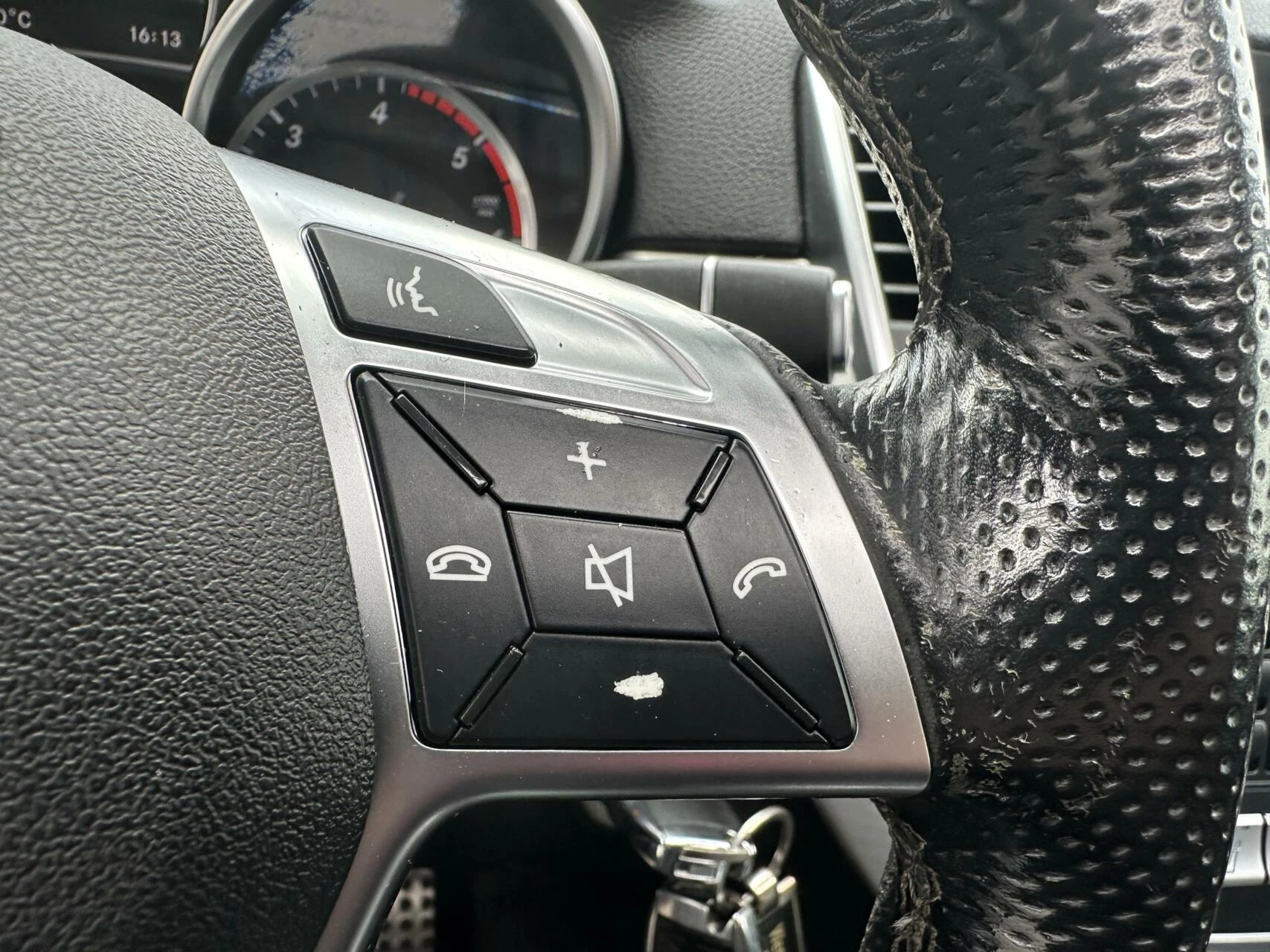 Hoofdafbeelding Mercedes-Benz M-Klasse