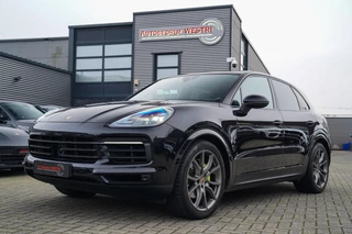 Porsche Cayenne 3.0 E-Hybrid | Sport Chrono | Panorama | Luxe Leder | Luchtvering | Bose Surround sound | Soft Close | Luchtvering