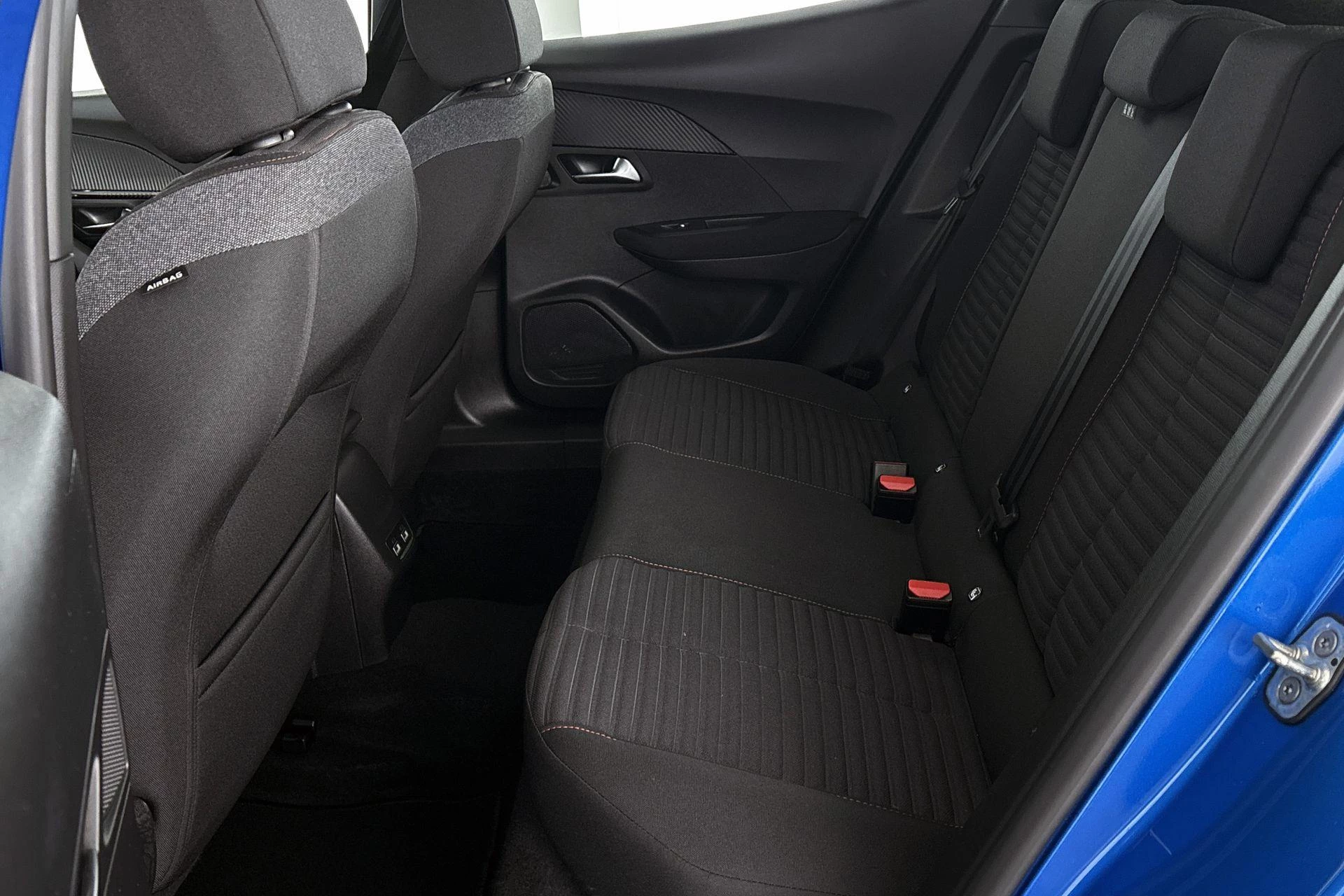 Hoofdafbeelding Peugeot e-2008