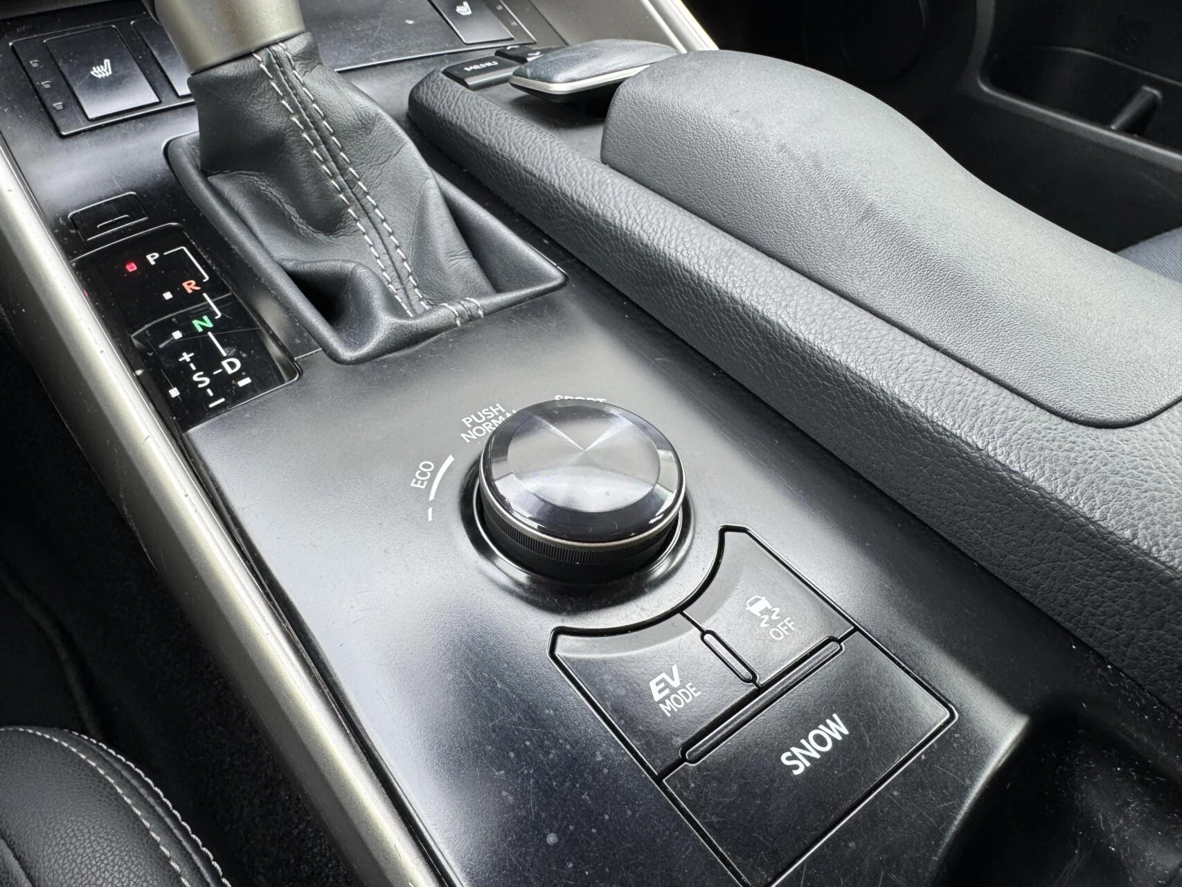 Hoofdafbeelding Lexus IS