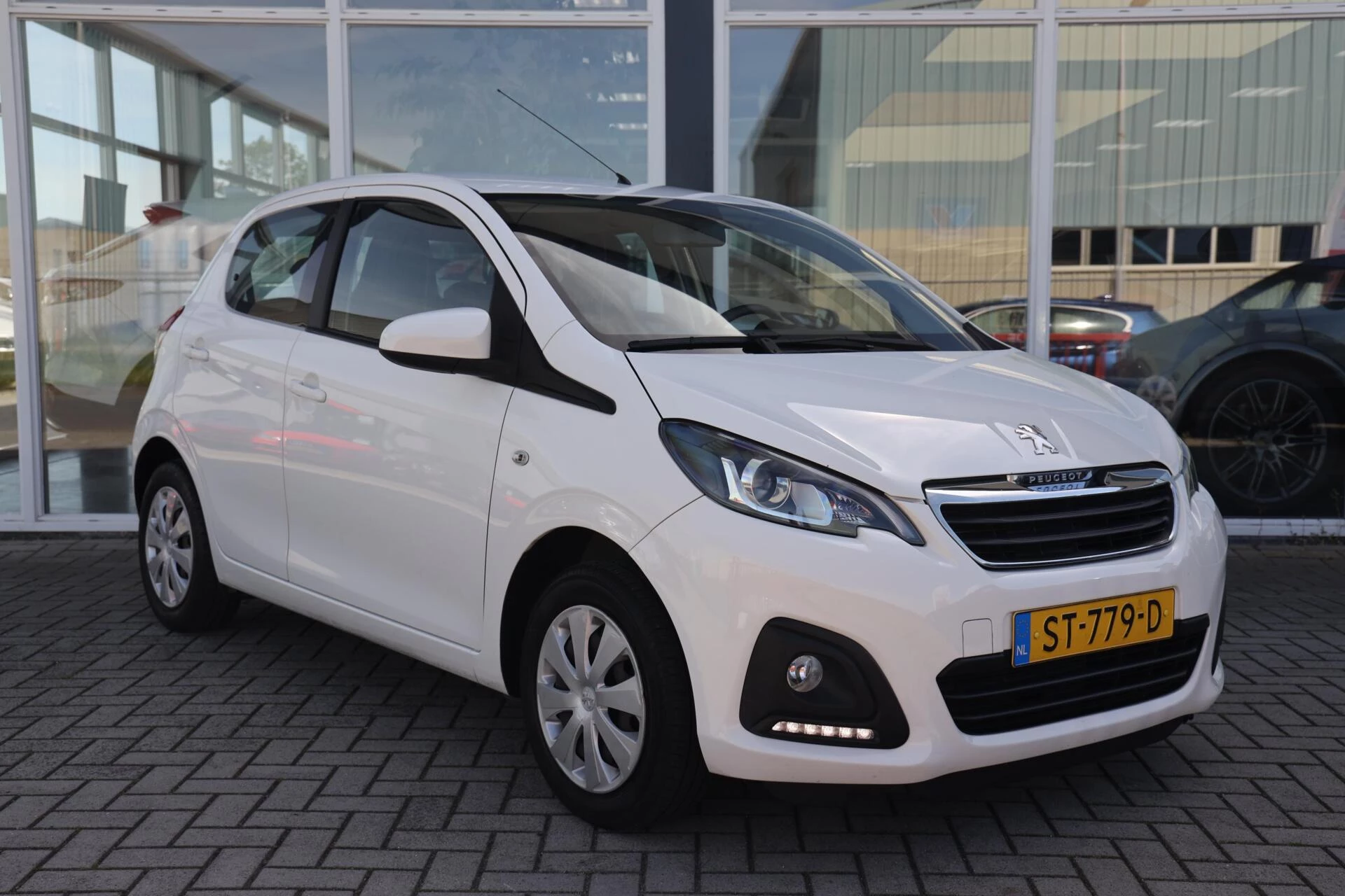 Hoofdafbeelding Peugeot 108