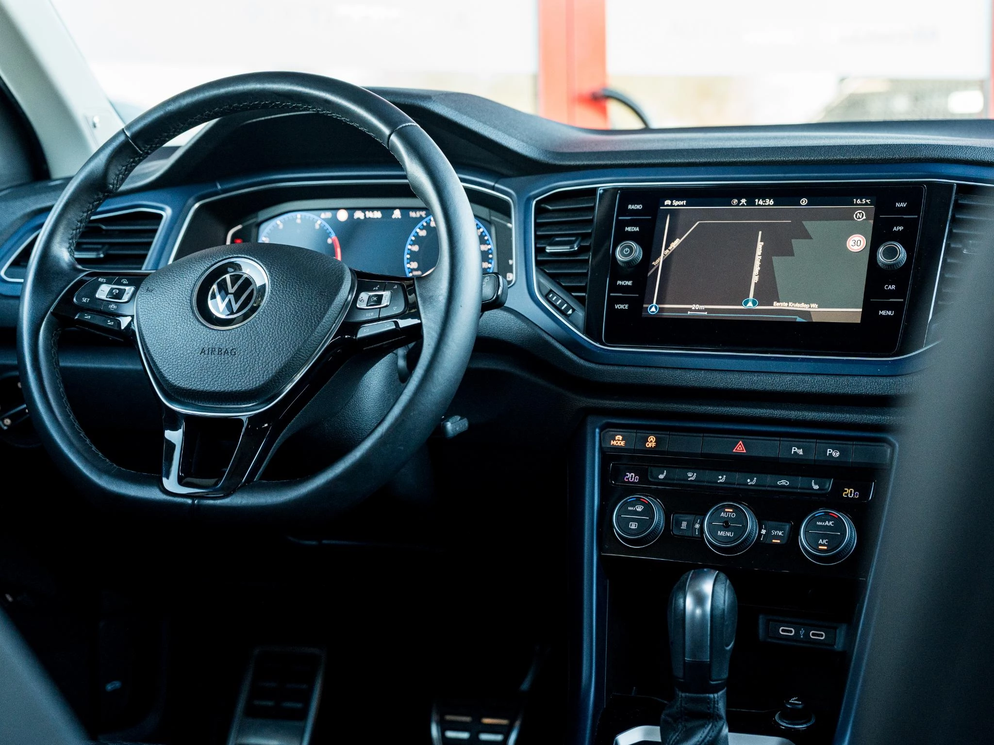 Hoofdafbeelding Volkswagen T-Roc