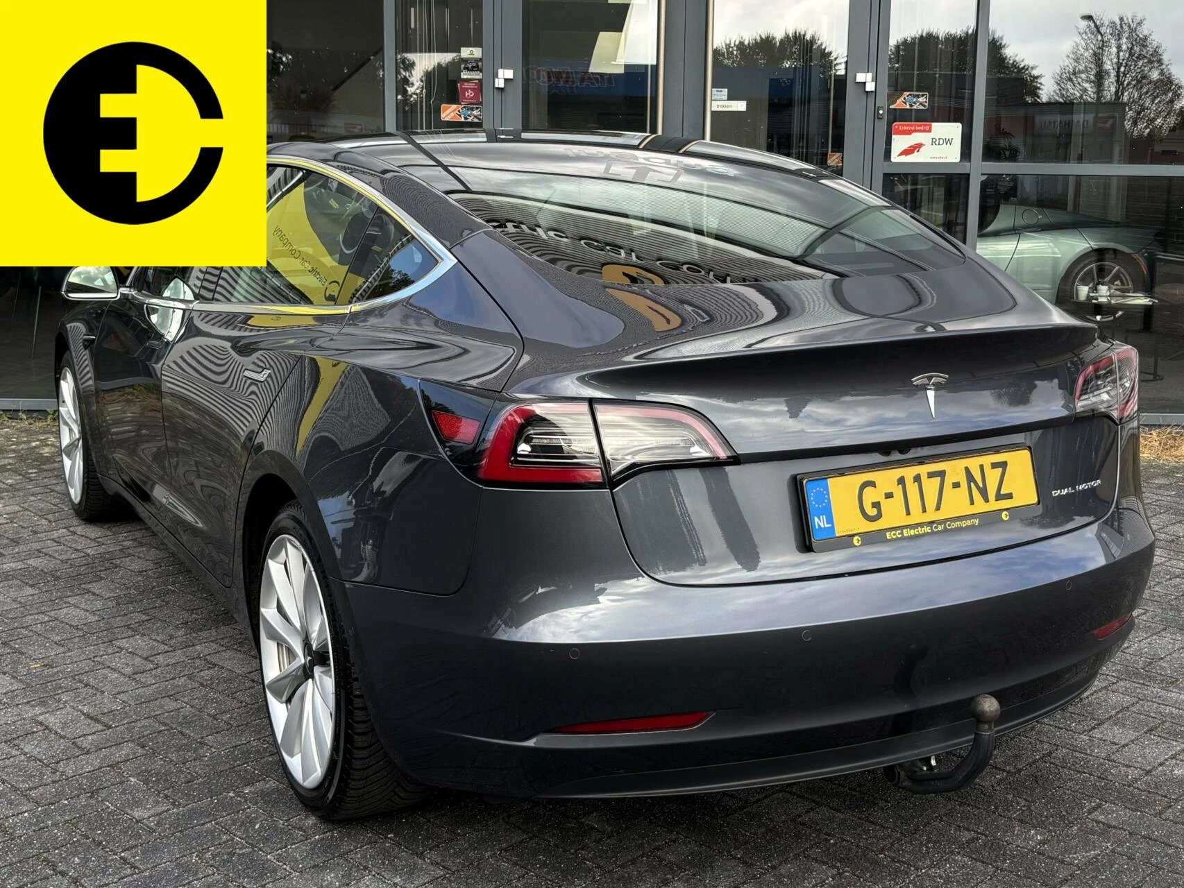 Hoofdafbeelding Tesla Model 3