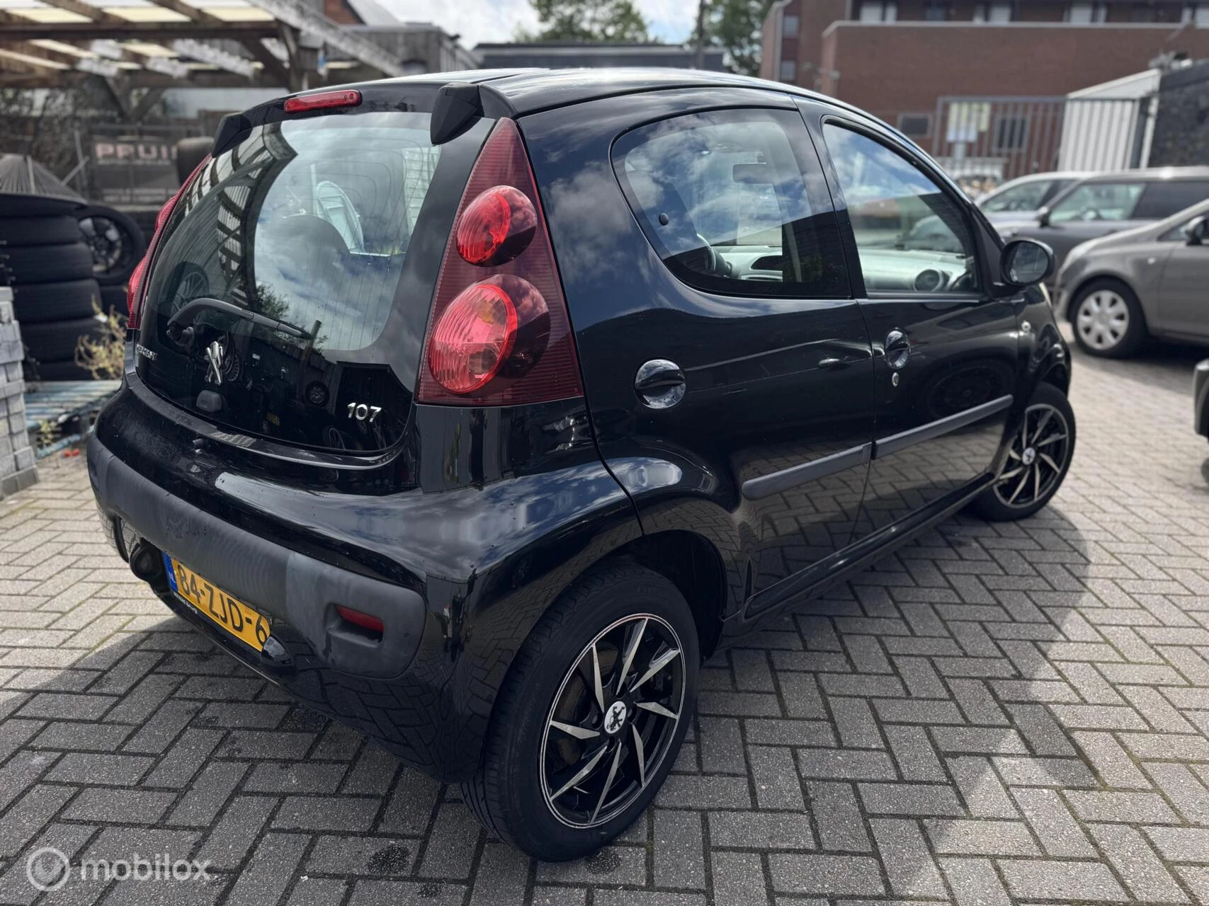 Hoofdafbeelding Peugeot 107