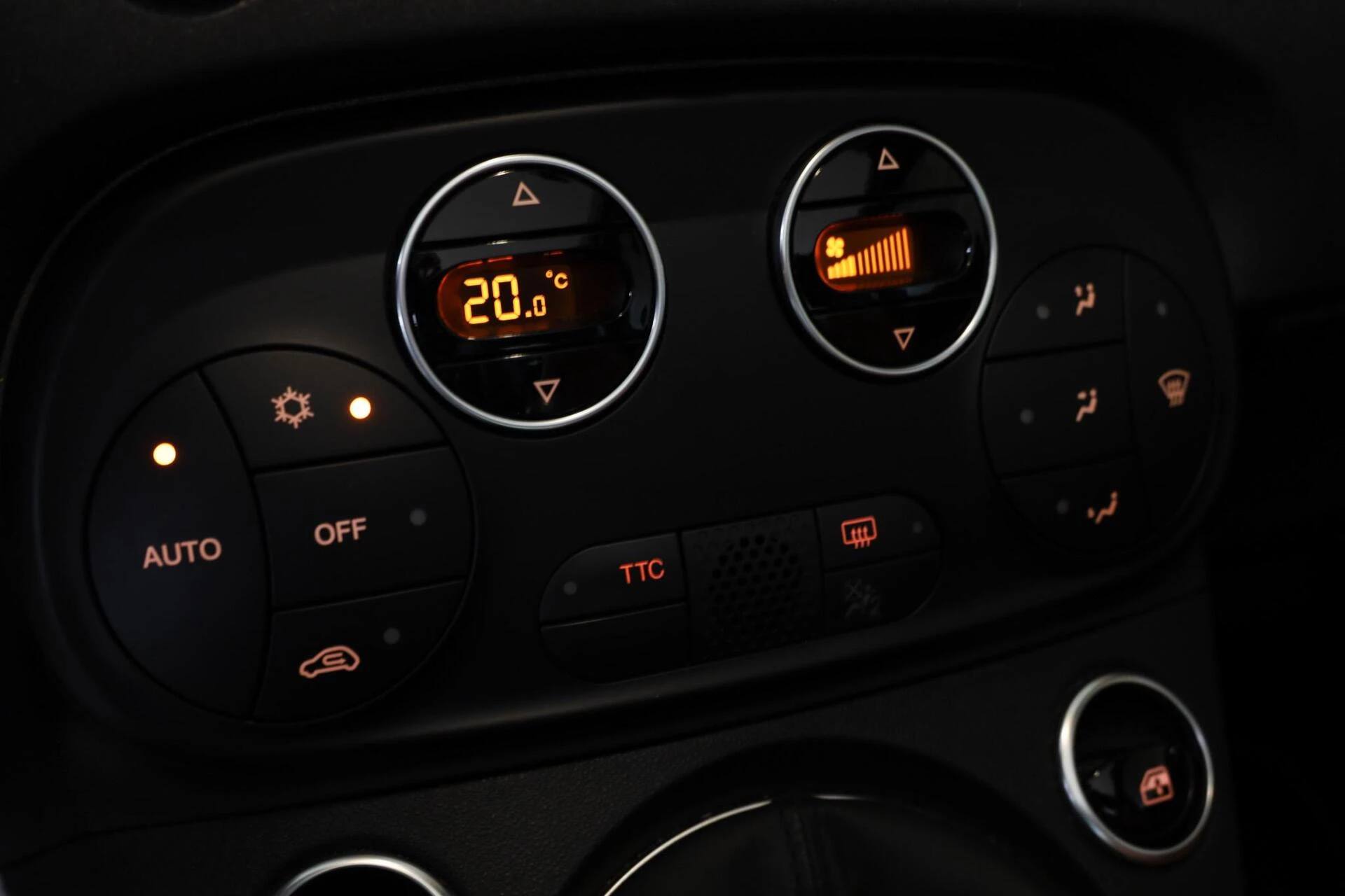 Hoofdafbeelding Fiat 500C