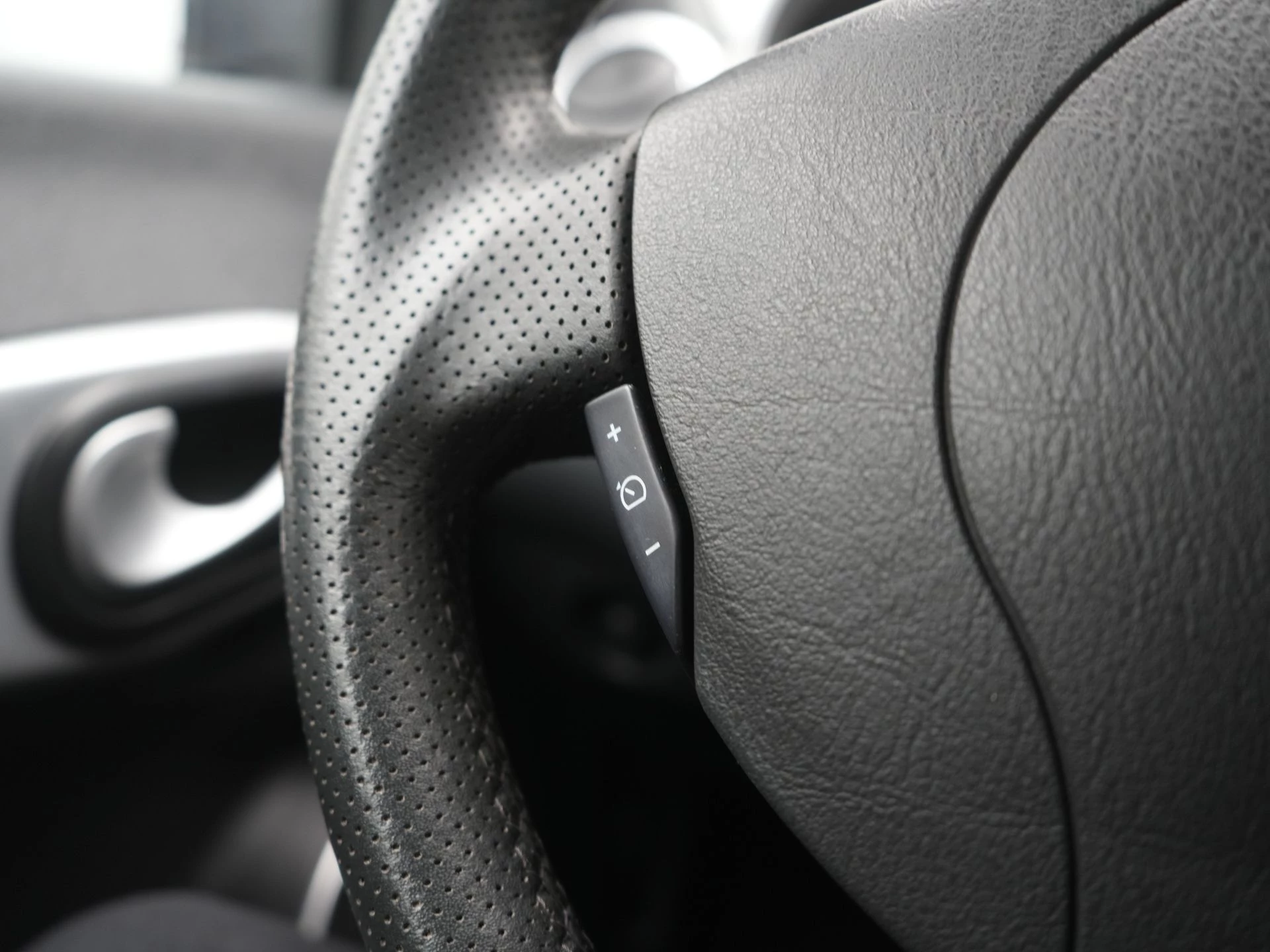 Hoofdafbeelding Renault Wind