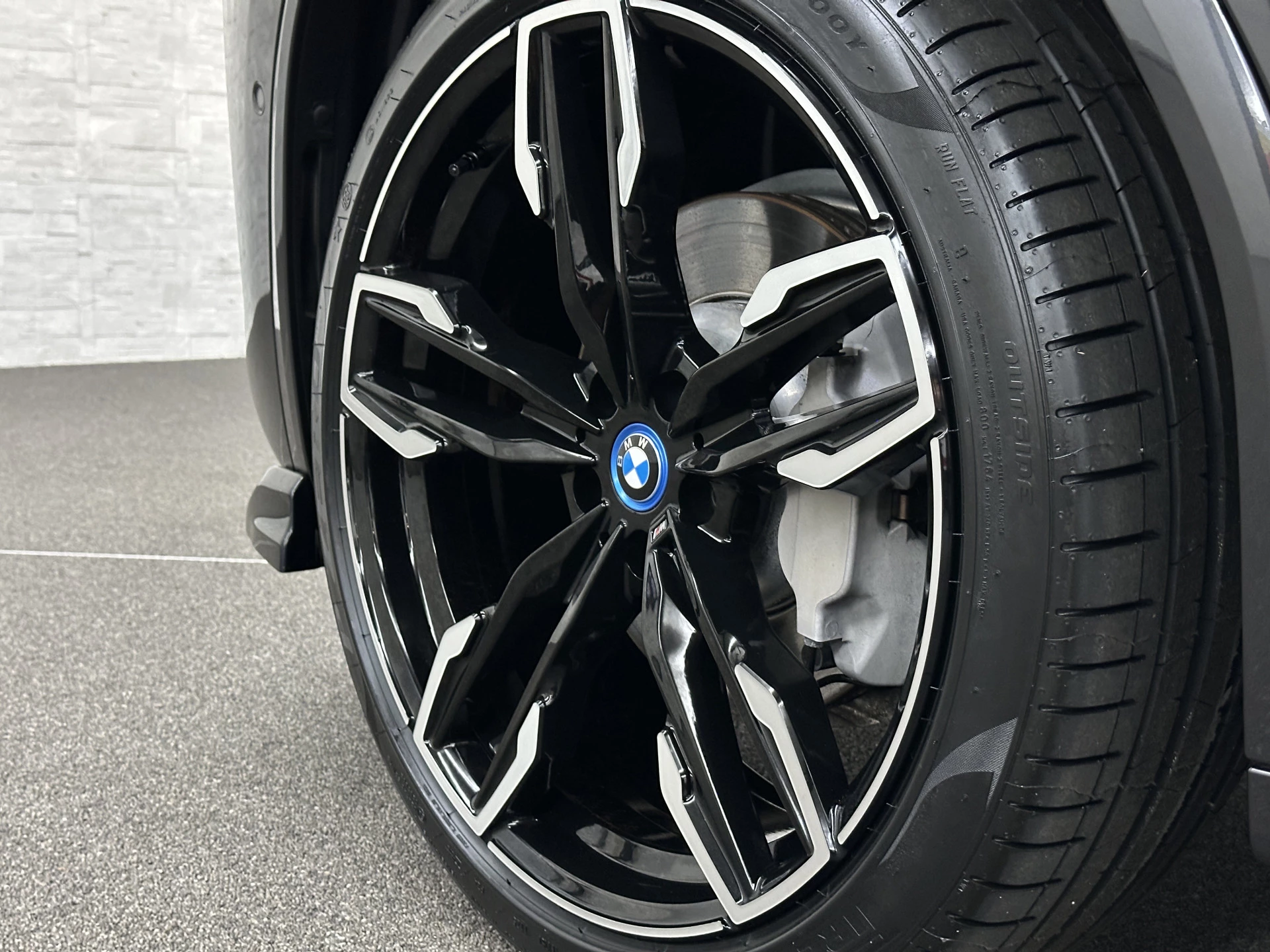 Hoofdafbeelding BMW iX3