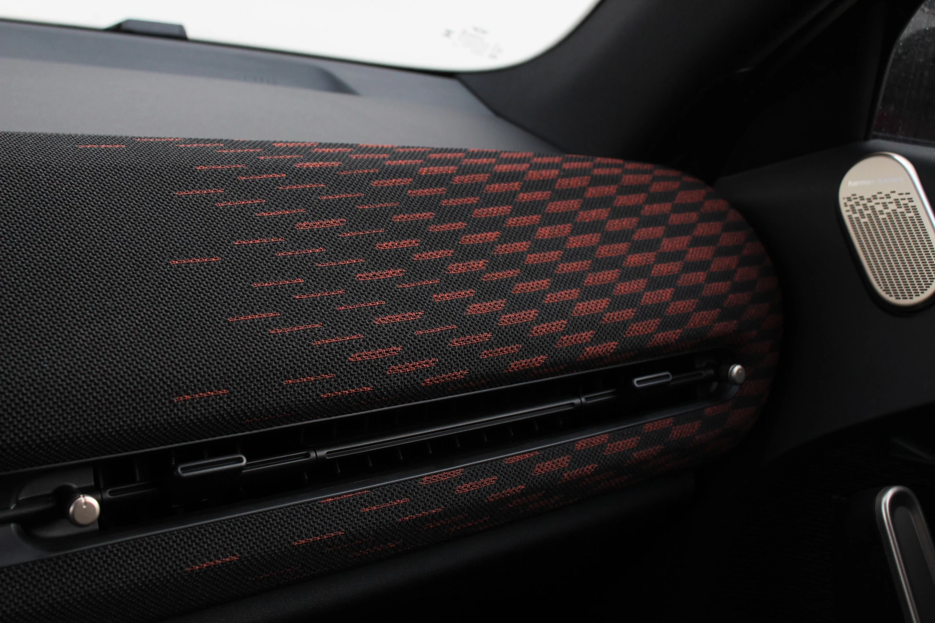 Hoofdafbeelding MINI Aceman