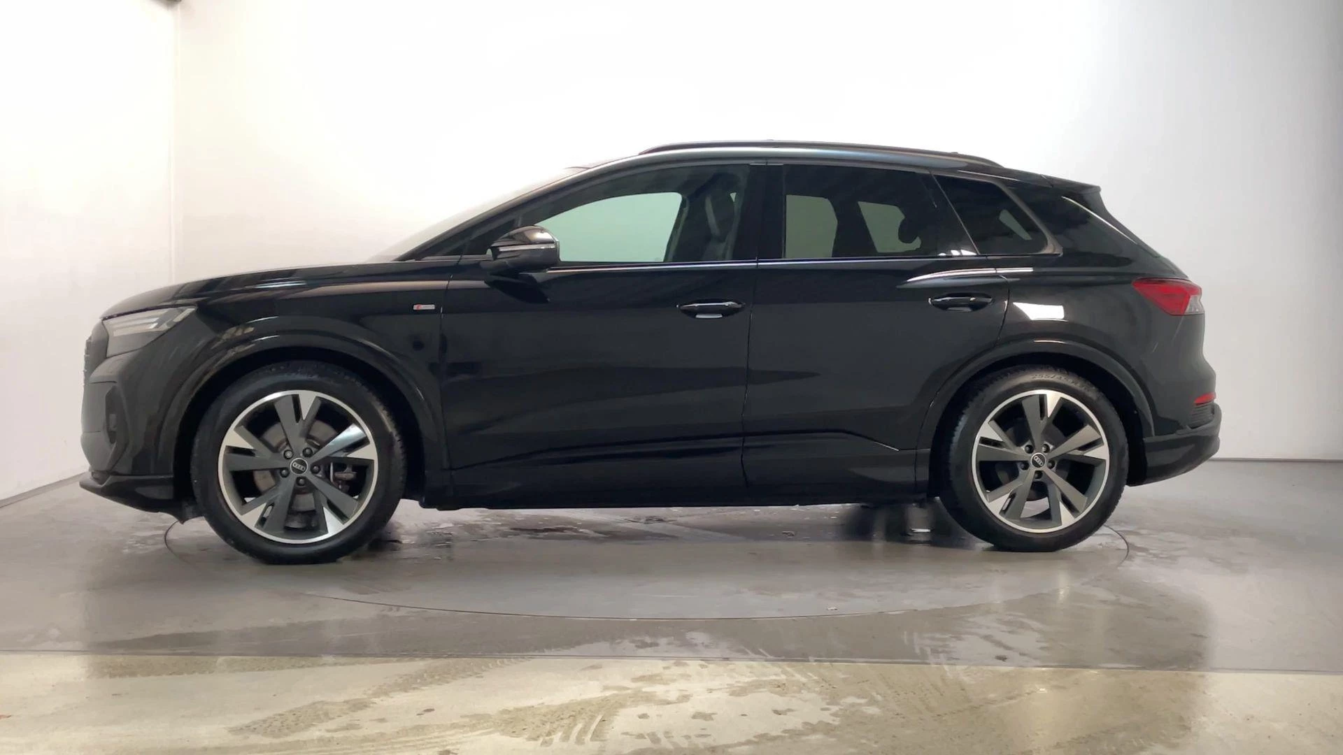 Hoofdafbeelding Audi Q4 e-tron