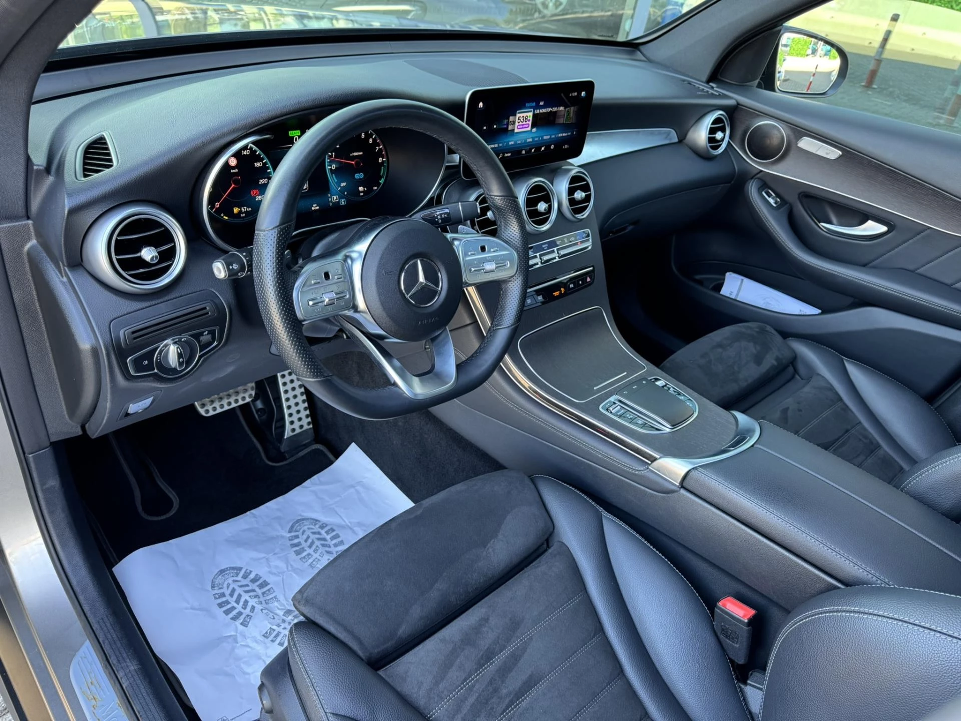 Hoofdafbeelding Mercedes-Benz GLC