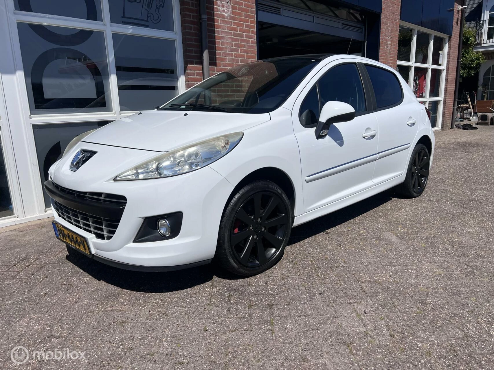 Hoofdafbeelding Peugeot 207