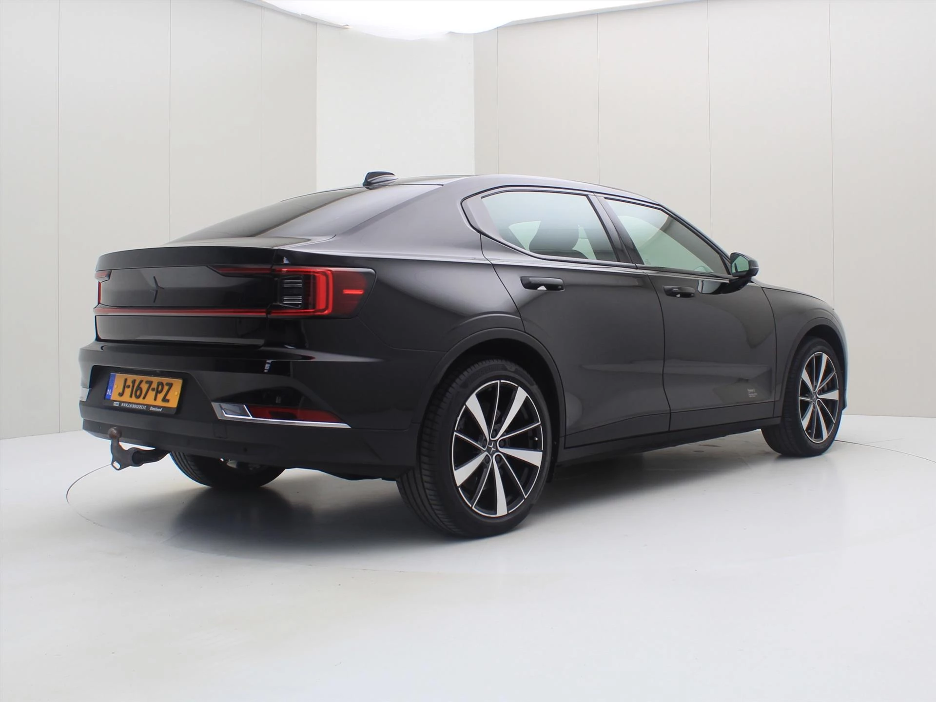 Hoofdafbeelding Polestar 2