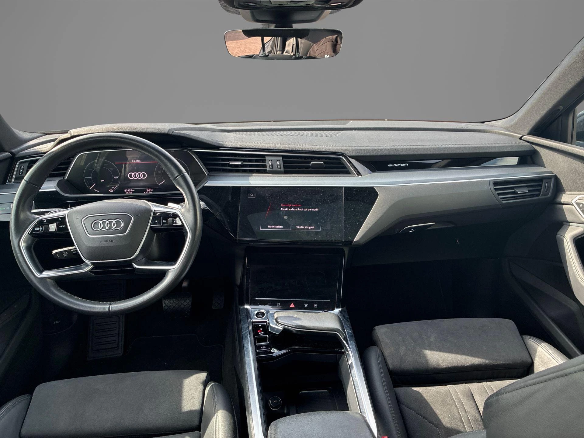 Hoofdafbeelding Audi e-tron