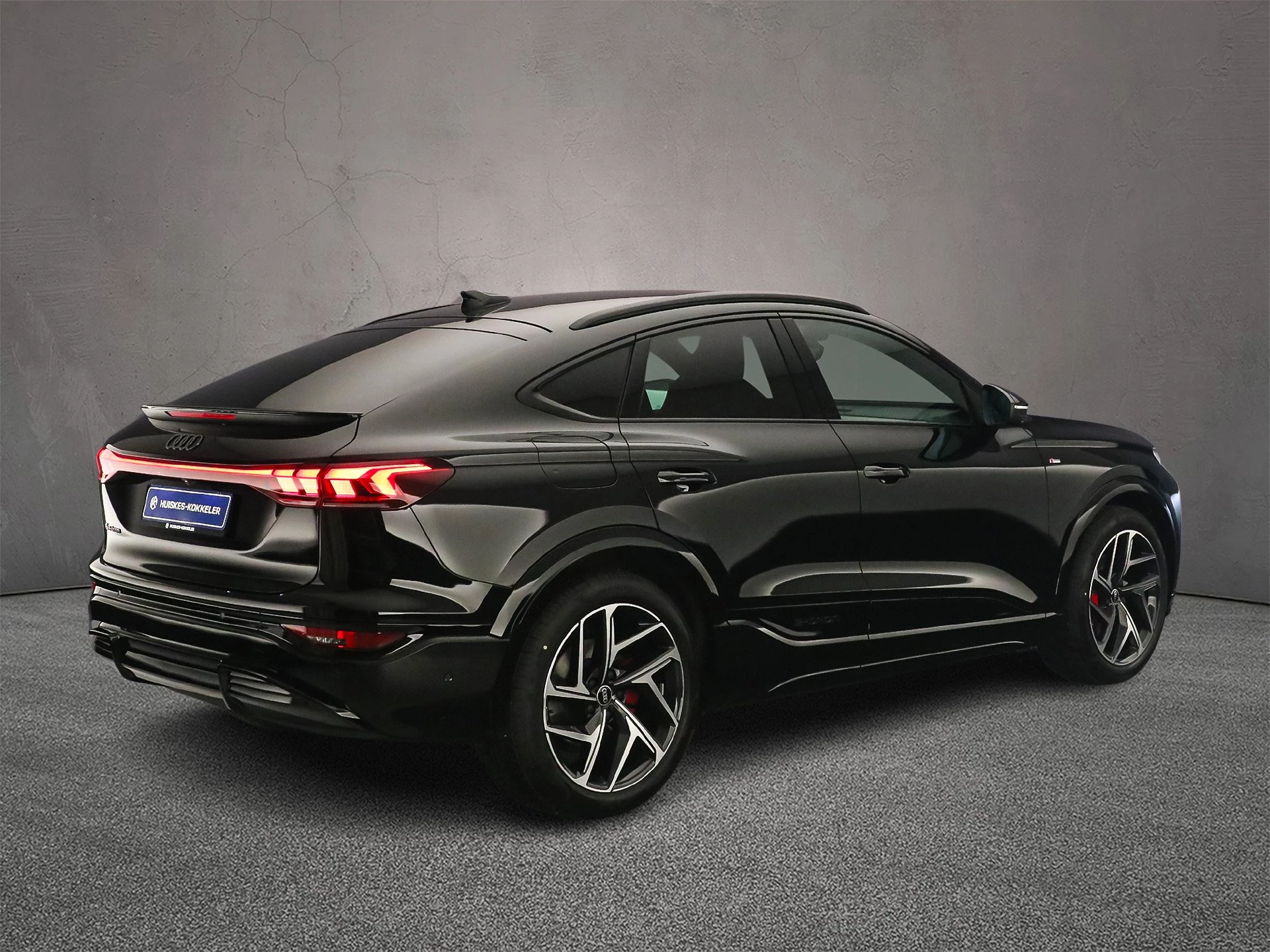 Hoofdafbeelding Audi Q6 e-tron