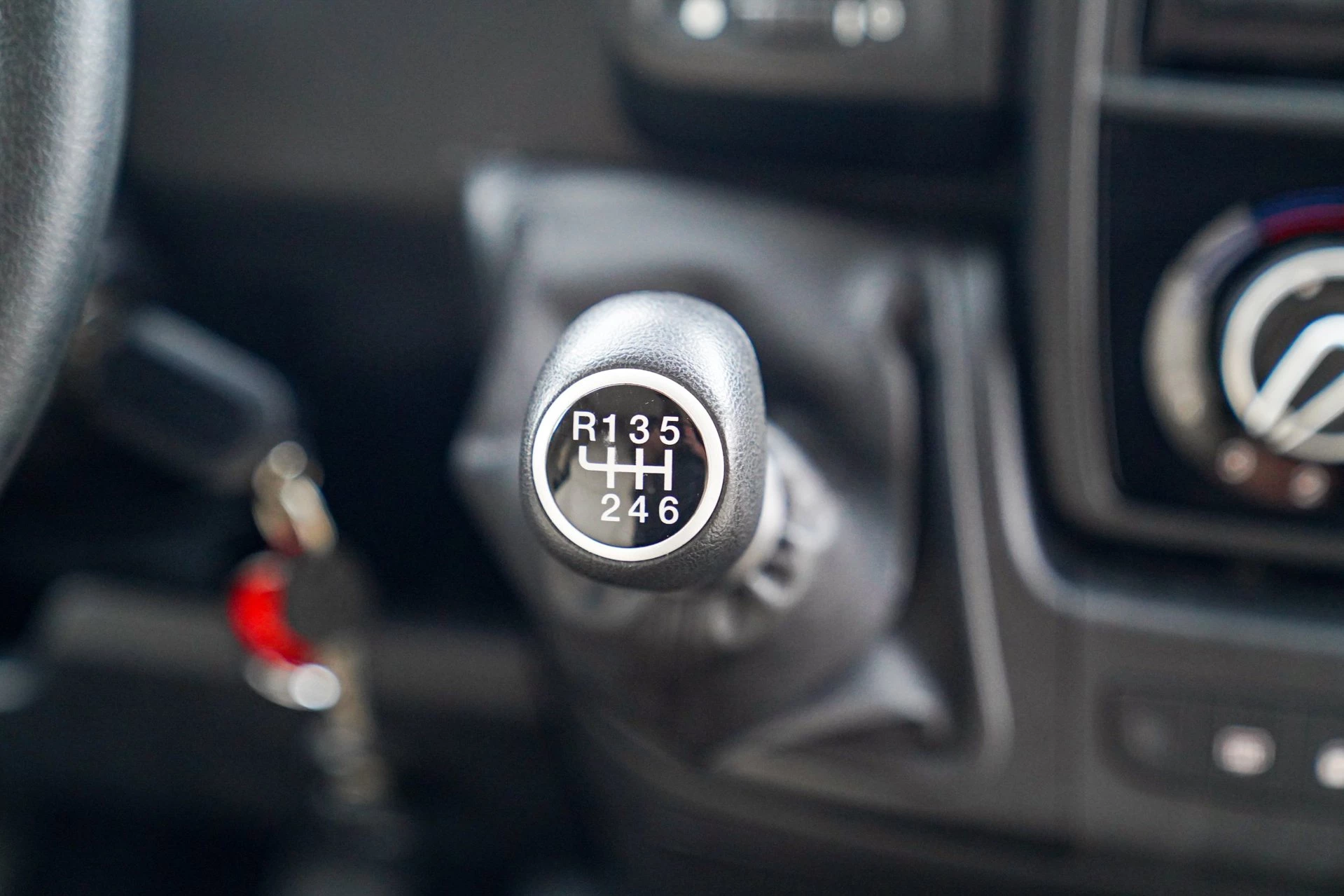 Hoofdafbeelding McLouis SOVEREIGN 876