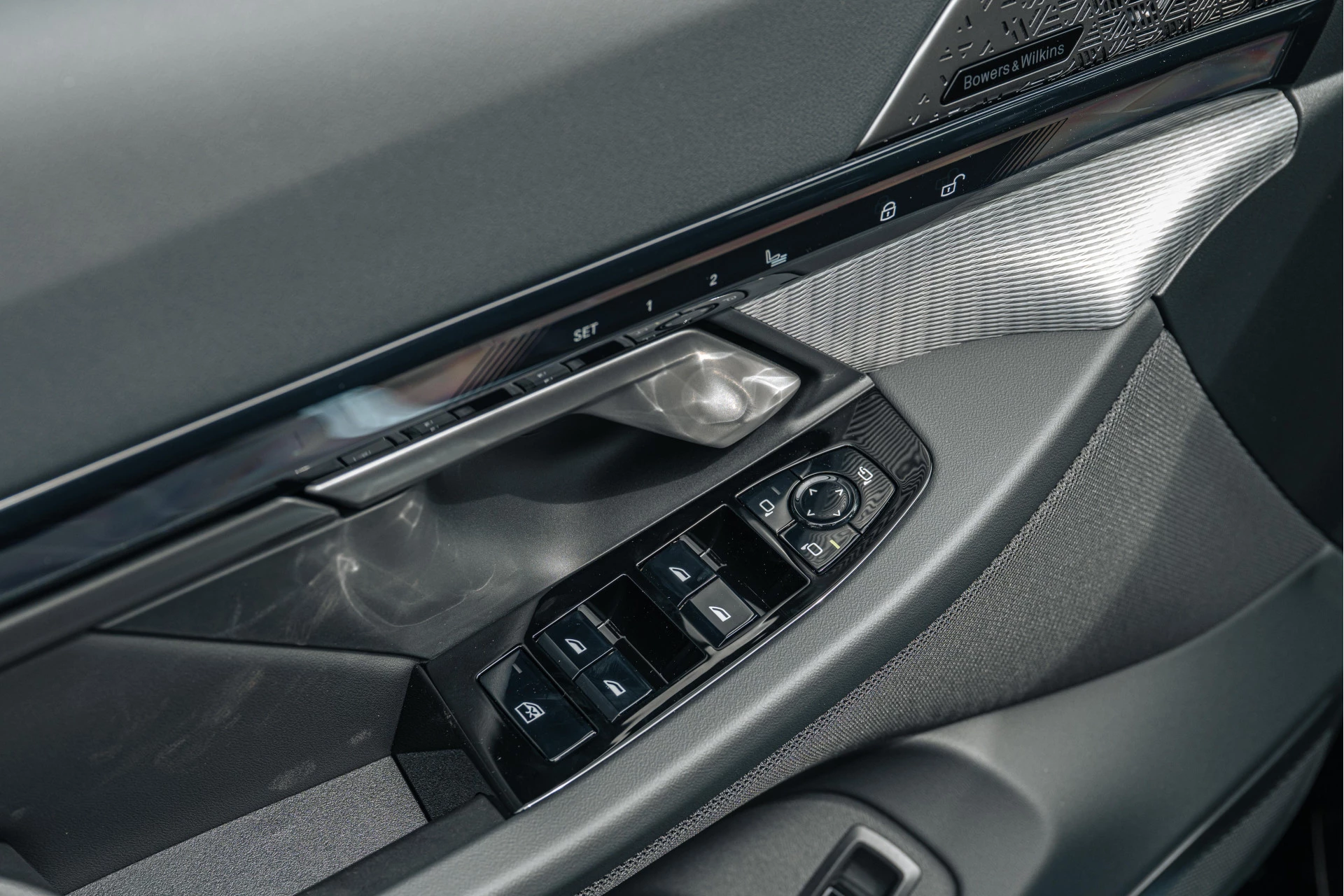 Hoofdafbeelding BMW i5