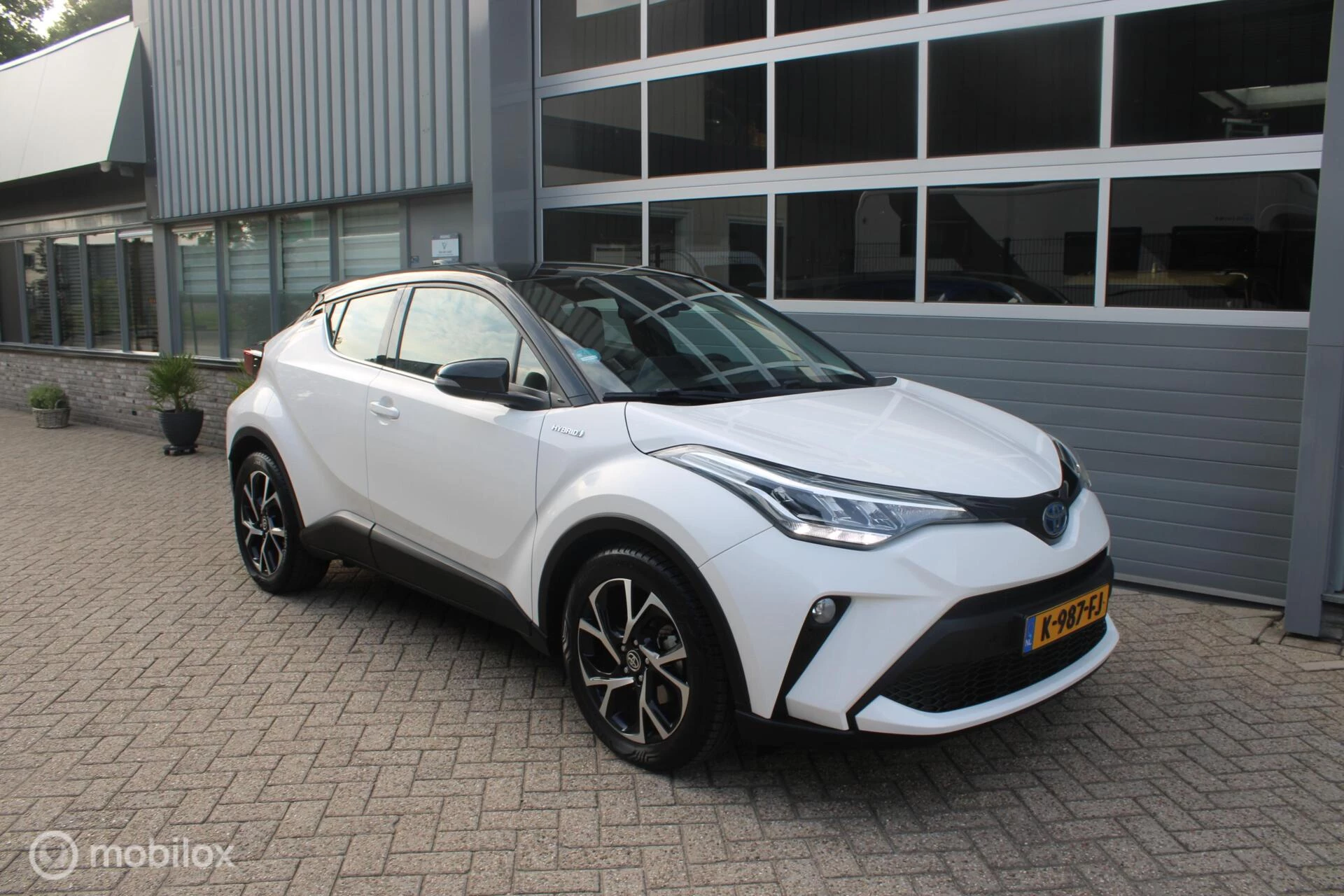 Hoofdafbeelding Toyota C-HR