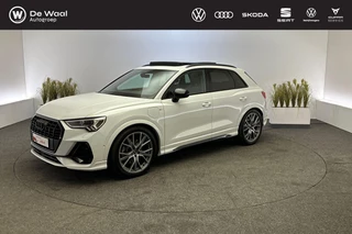 Audi Q3 45 TFSI e 245pk S tronic S edition | Park Assist, Panoramadak, Trekhaak Zwenkbaar |