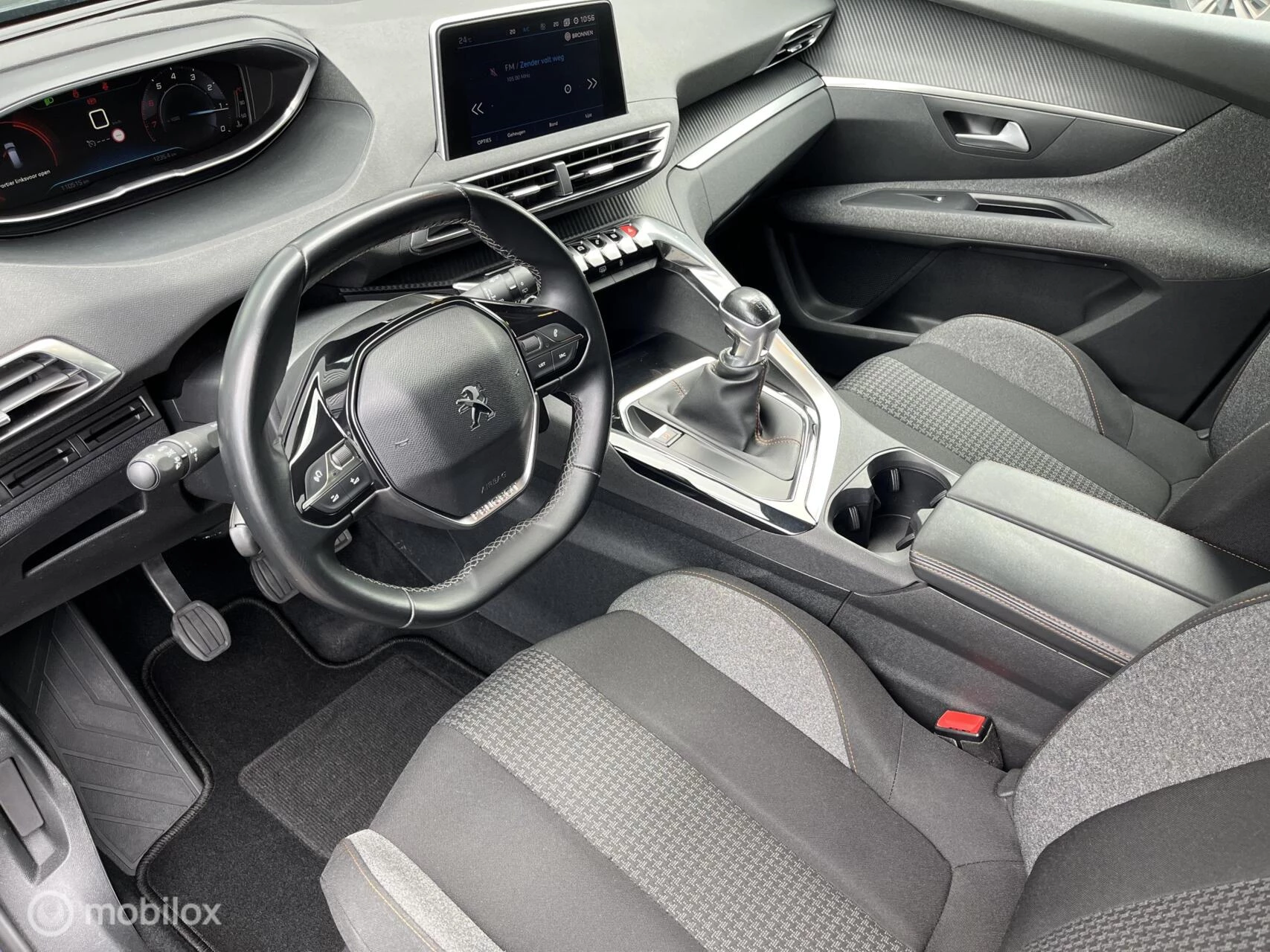 Hoofdafbeelding Peugeot 5008