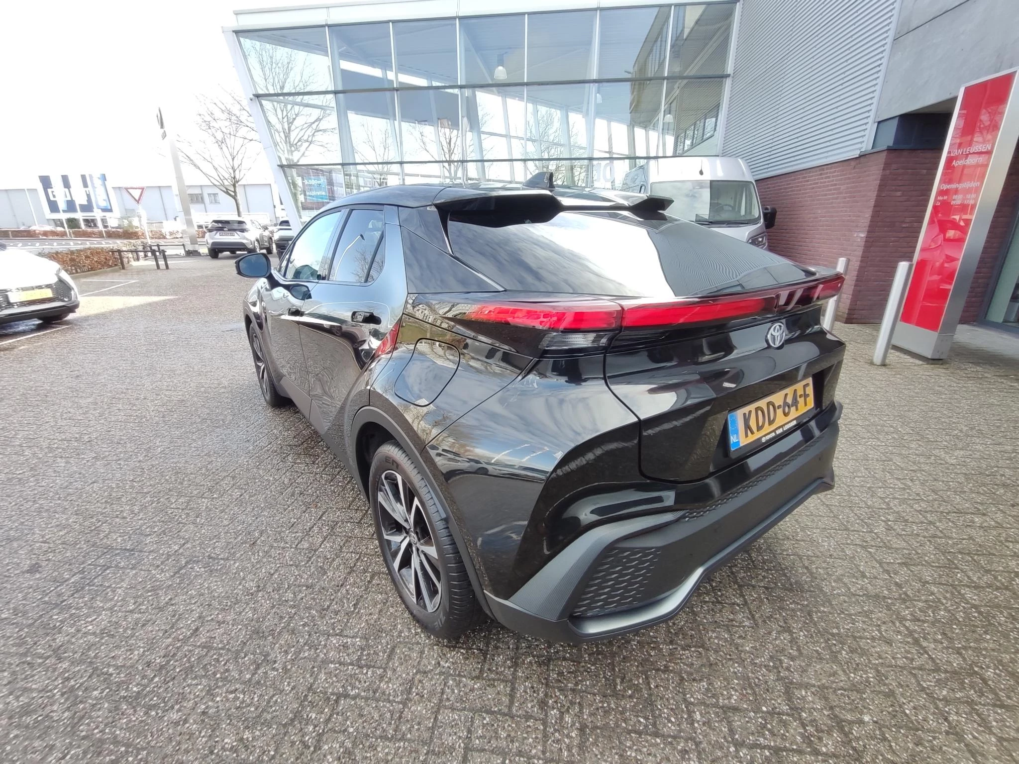 Hoofdafbeelding Toyota C-HR